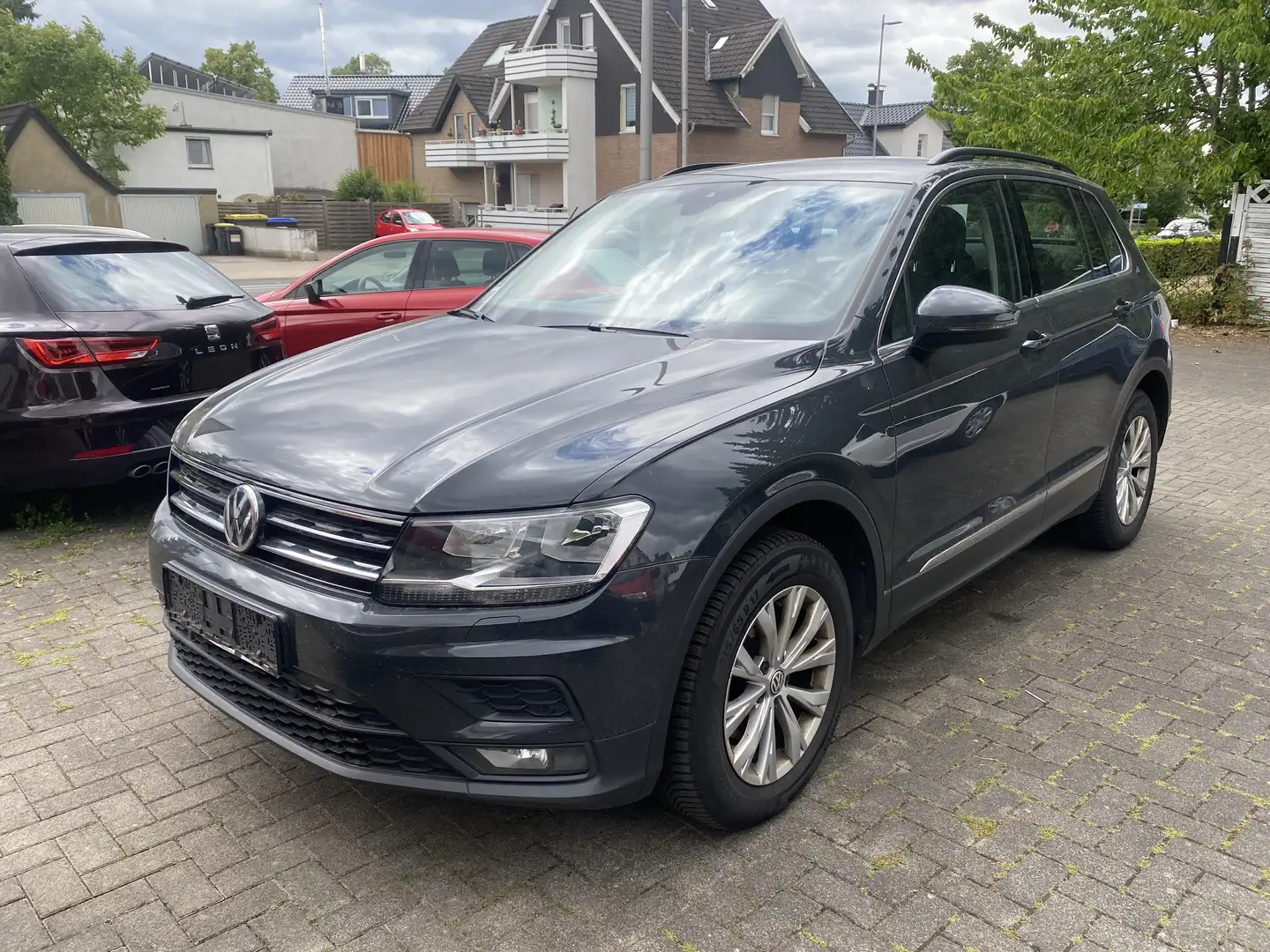 Volkswagen Tiguan 2.0 TDI Comfortl. BMT/Start-Stopp 4Motion Gris - 1