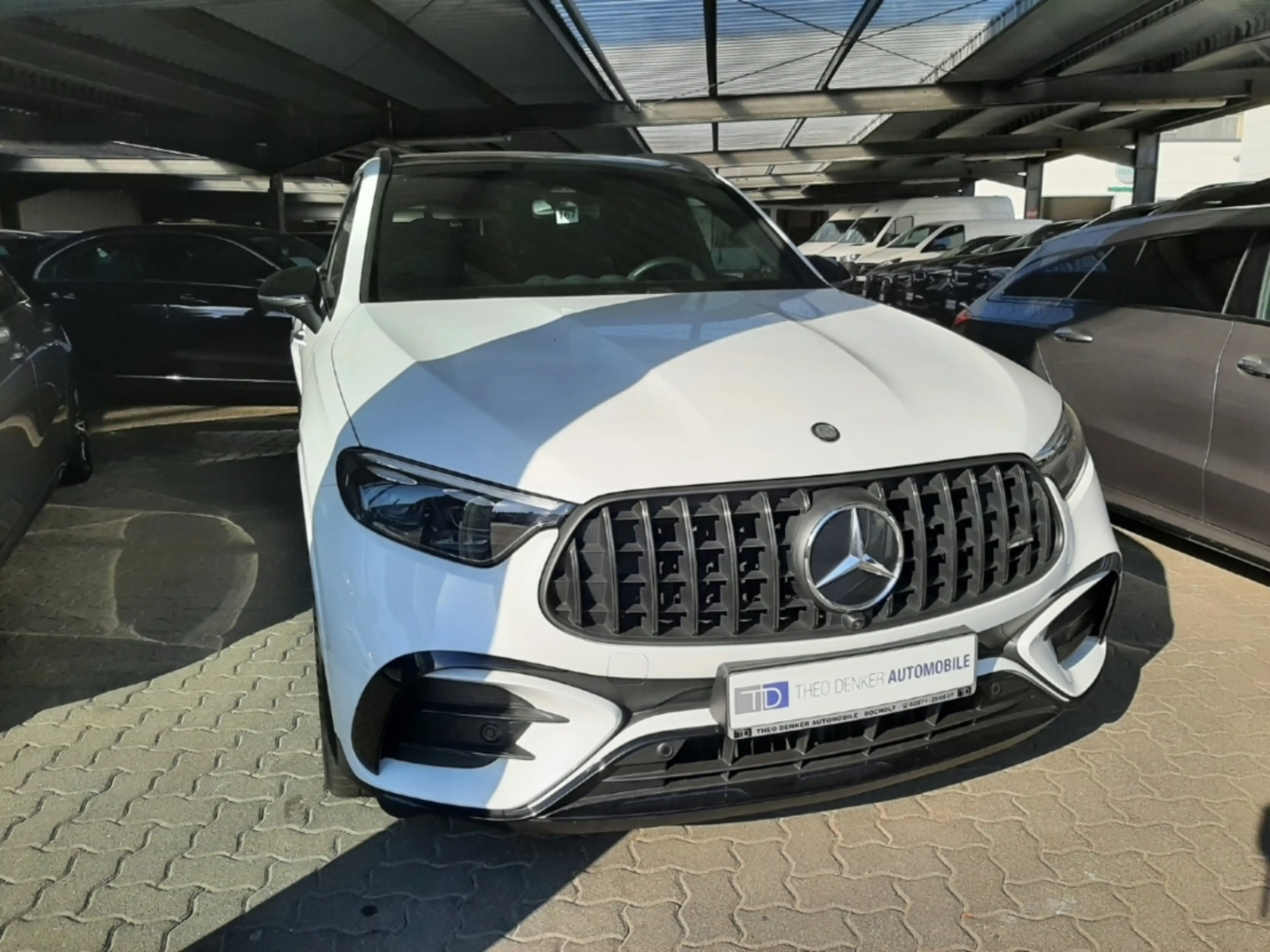 Mercedes-Benz GLC 43 AMG Premium Plus Pano AHK Night II — photo 2