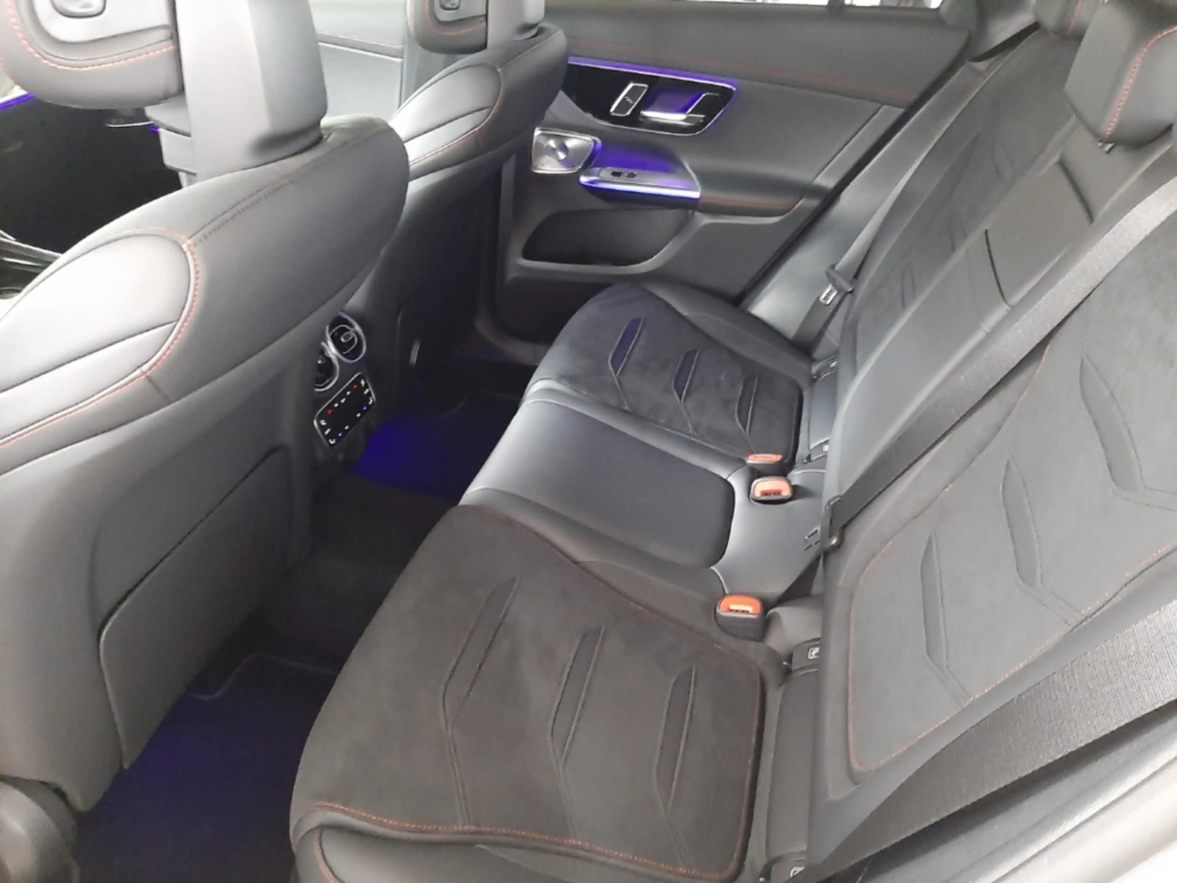 Mercedes-Benz GLC 43 AMG Premium Plus Pano AHK Night II — photo 12