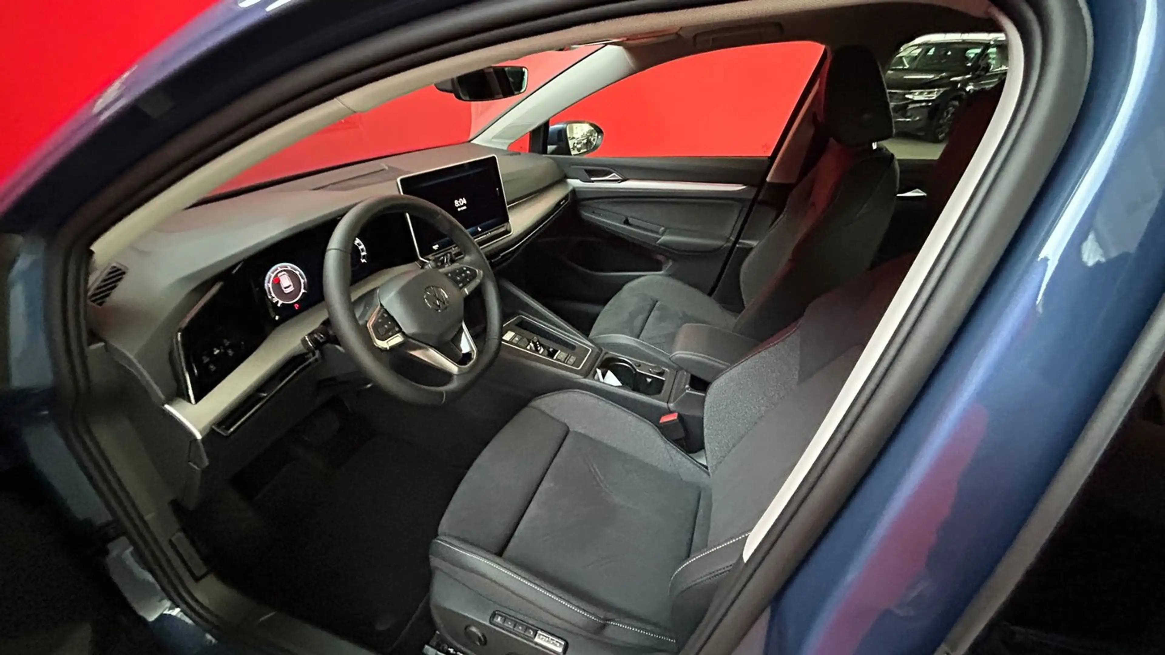 Volkswagen Golf Variant Business mHeV DSG — photo 6