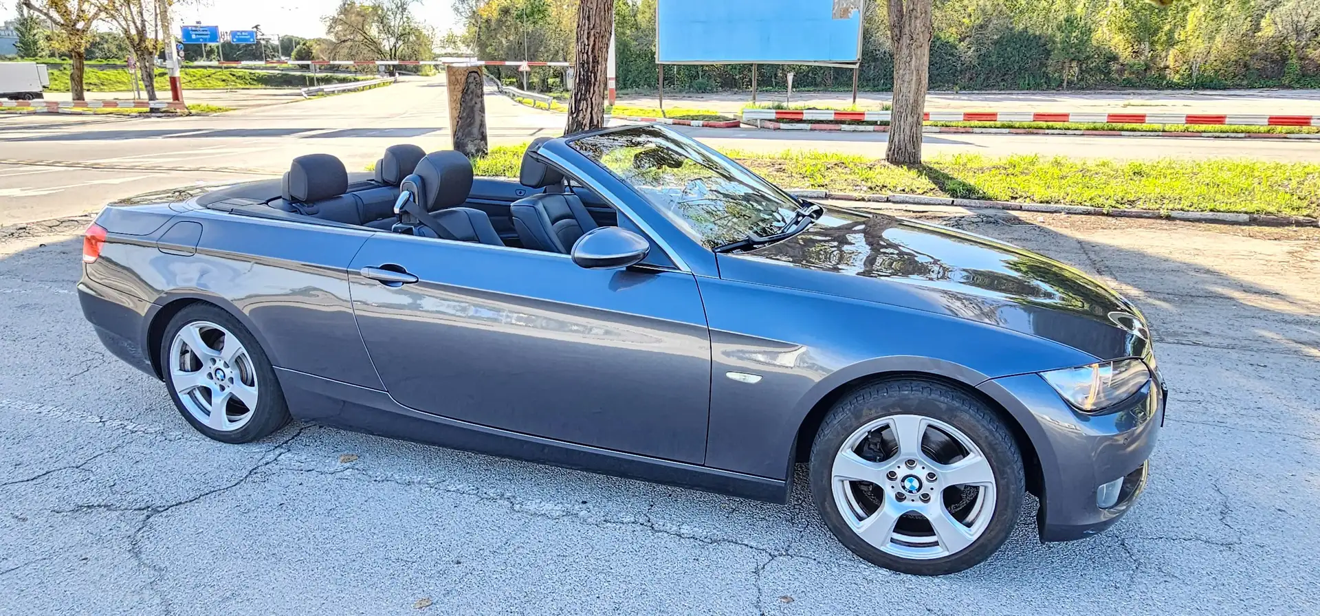 BMW 320 320i Cabrio Gris - 1