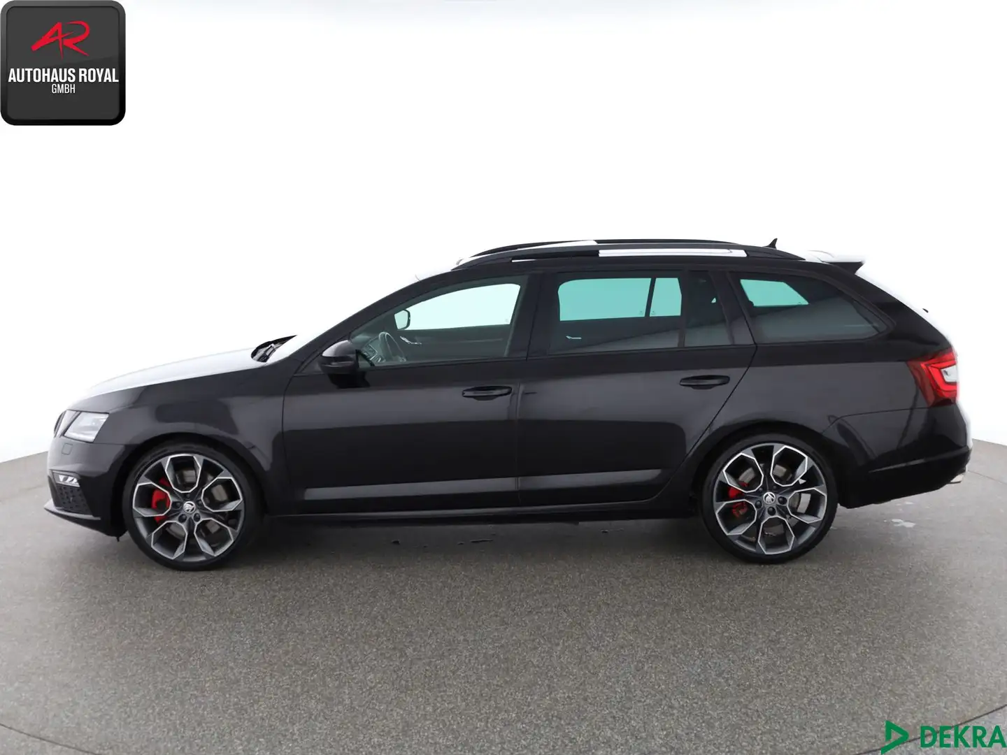 Skoda Octavia Octavia Combi 2.0 TSI RS VIRTUAL,PANORAMA,1.HAND Schwarz - 2