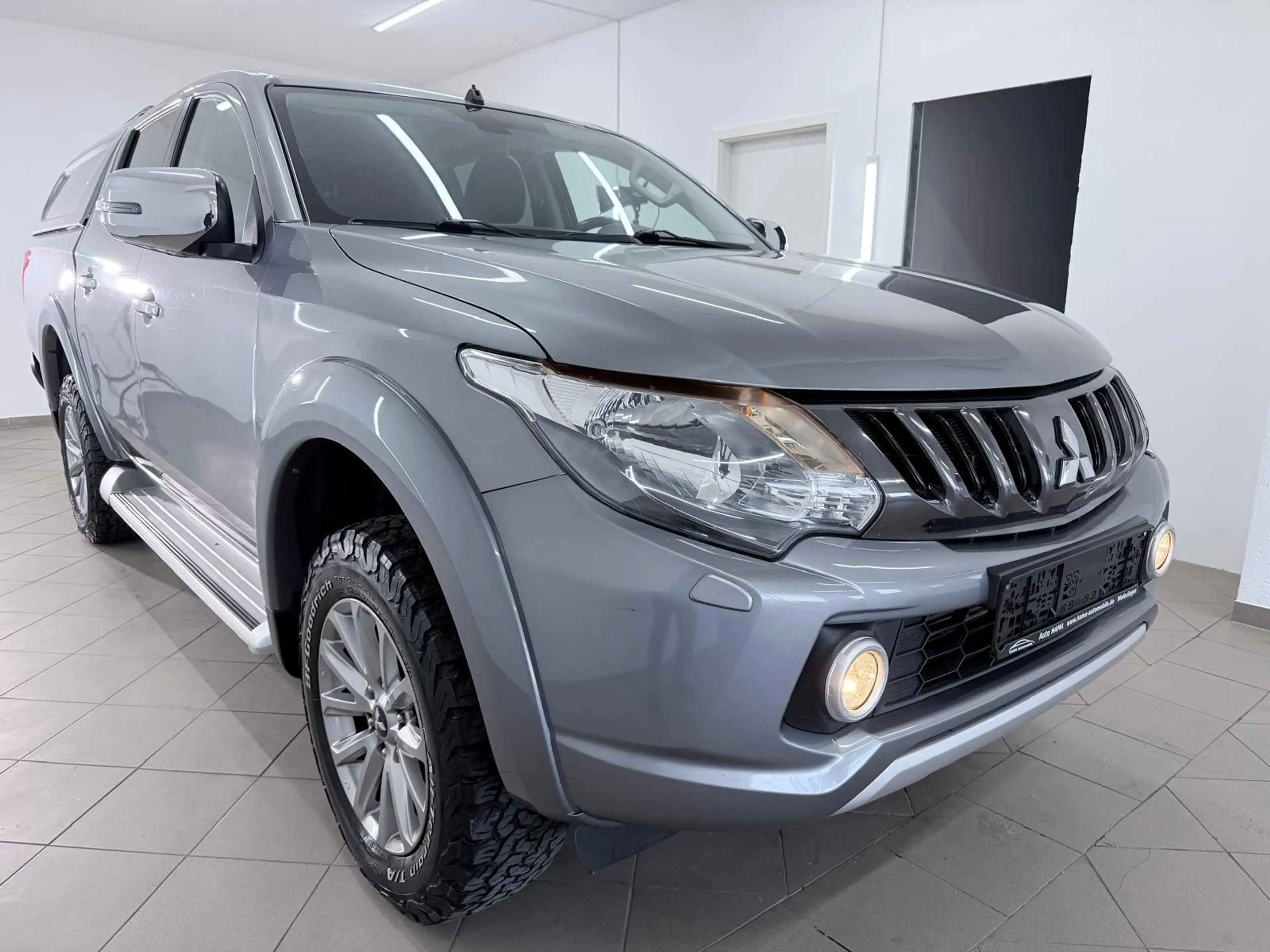 Mitsubishi L200 Doppelkabine 4WD*NAV*PDC*TÜV NEU* — photo 11