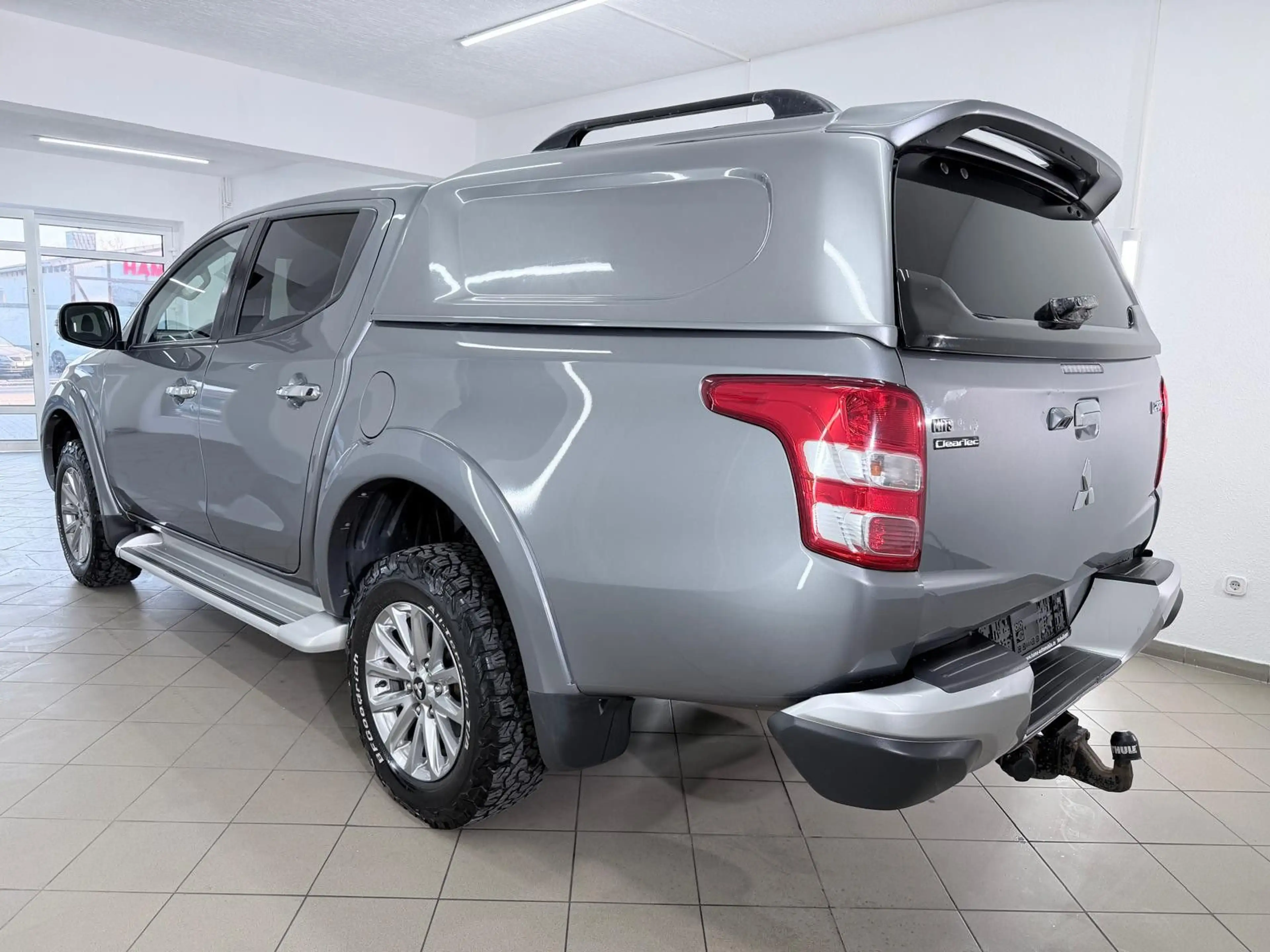 Mitsubishi L200 Doppelkabine 4WD*NAV*PDC*TÜV NEU* — photo 4