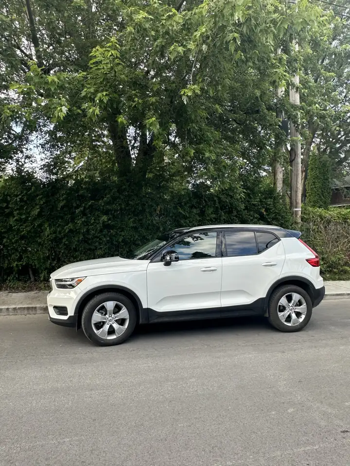 Volvo XC40 снимка Volvo XC40