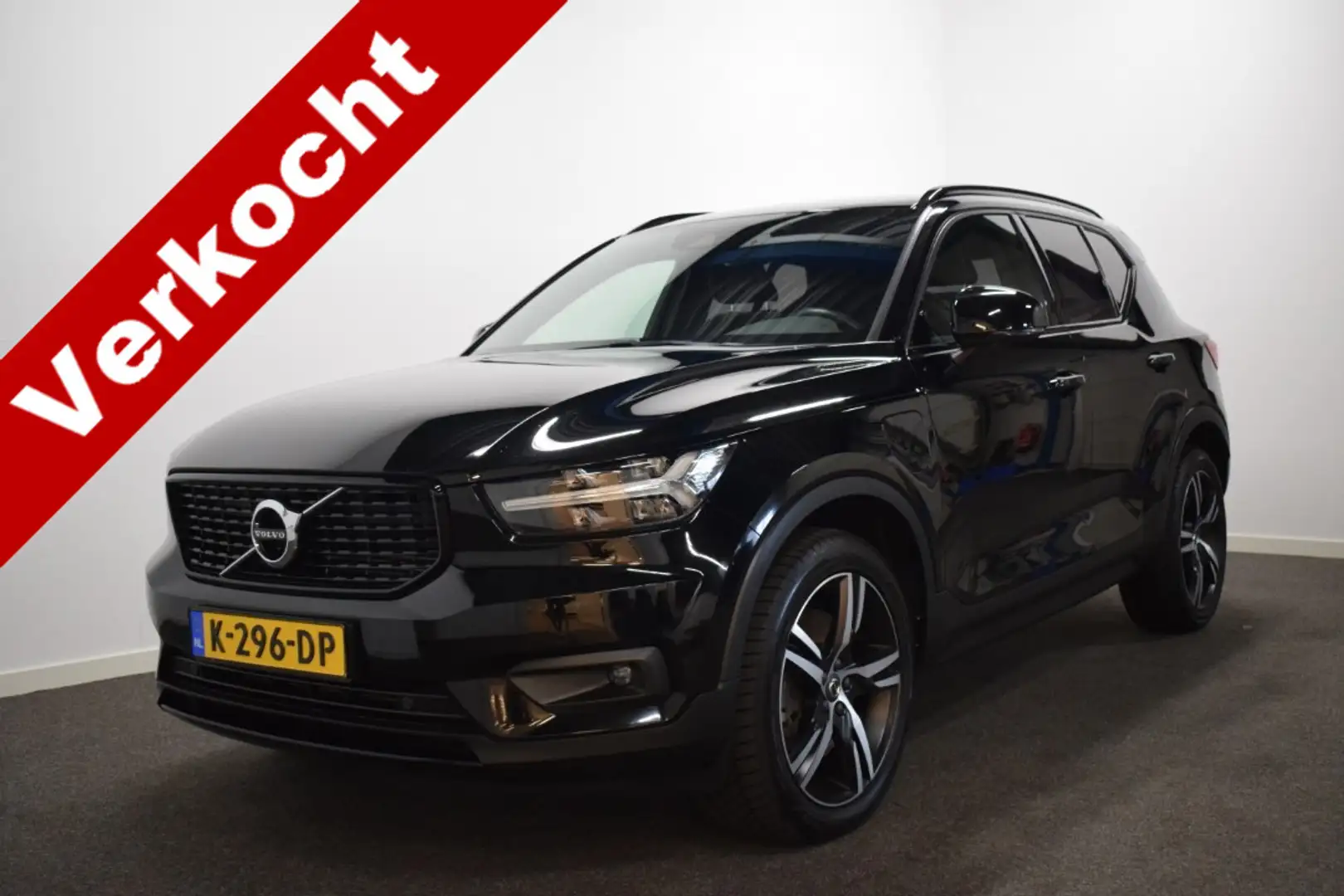 Volvo XC40 T5 261pk AUT7 Recharge R-Design PHEV 35km Adapt. C Negro - 1