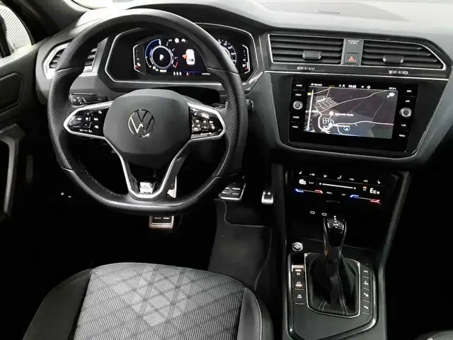 Volkswagen Tiguan view 10