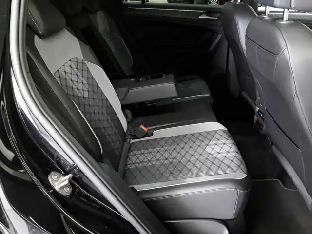 Volkswagen Tiguan view 14