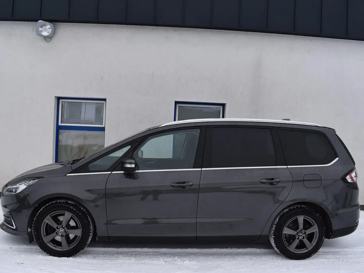 Ford Galaxy Titanium Aut. 7 Sitze Grau - 2