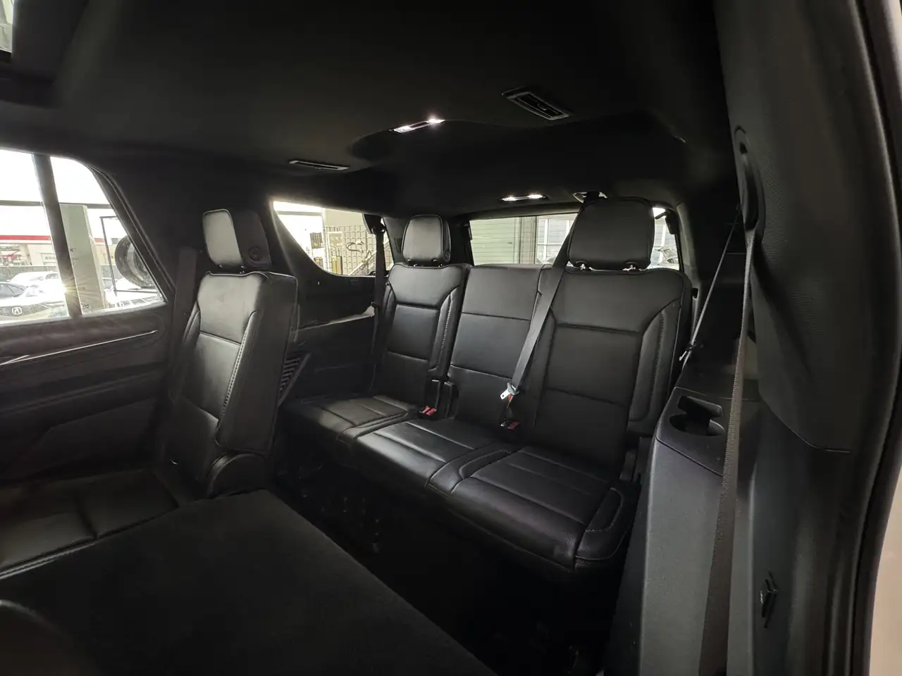 GMC Yukon снимка GMC Yukon