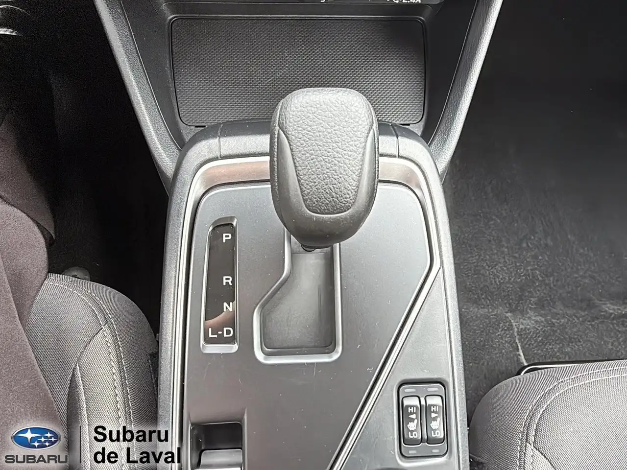 Subaru Impreza снимка Subaru Impreza