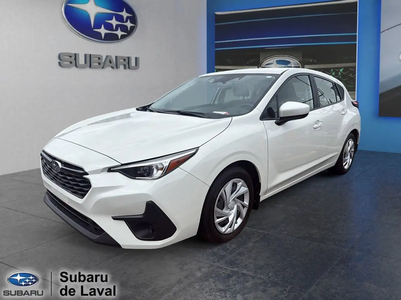Subaru Impreza снимка Subaru Impreza