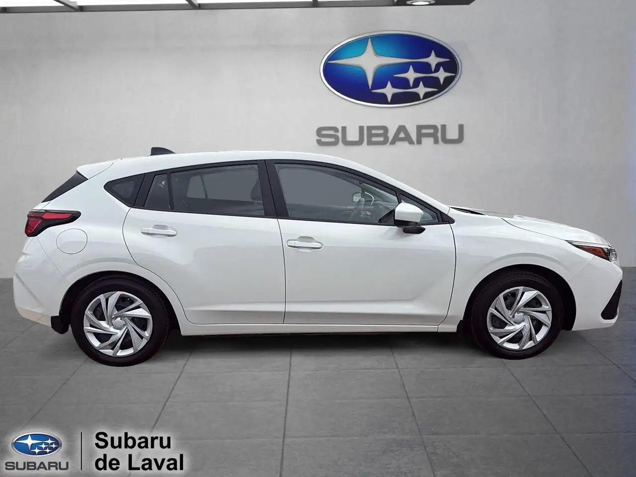 Subaru Impreza снимка Subaru Impreza
