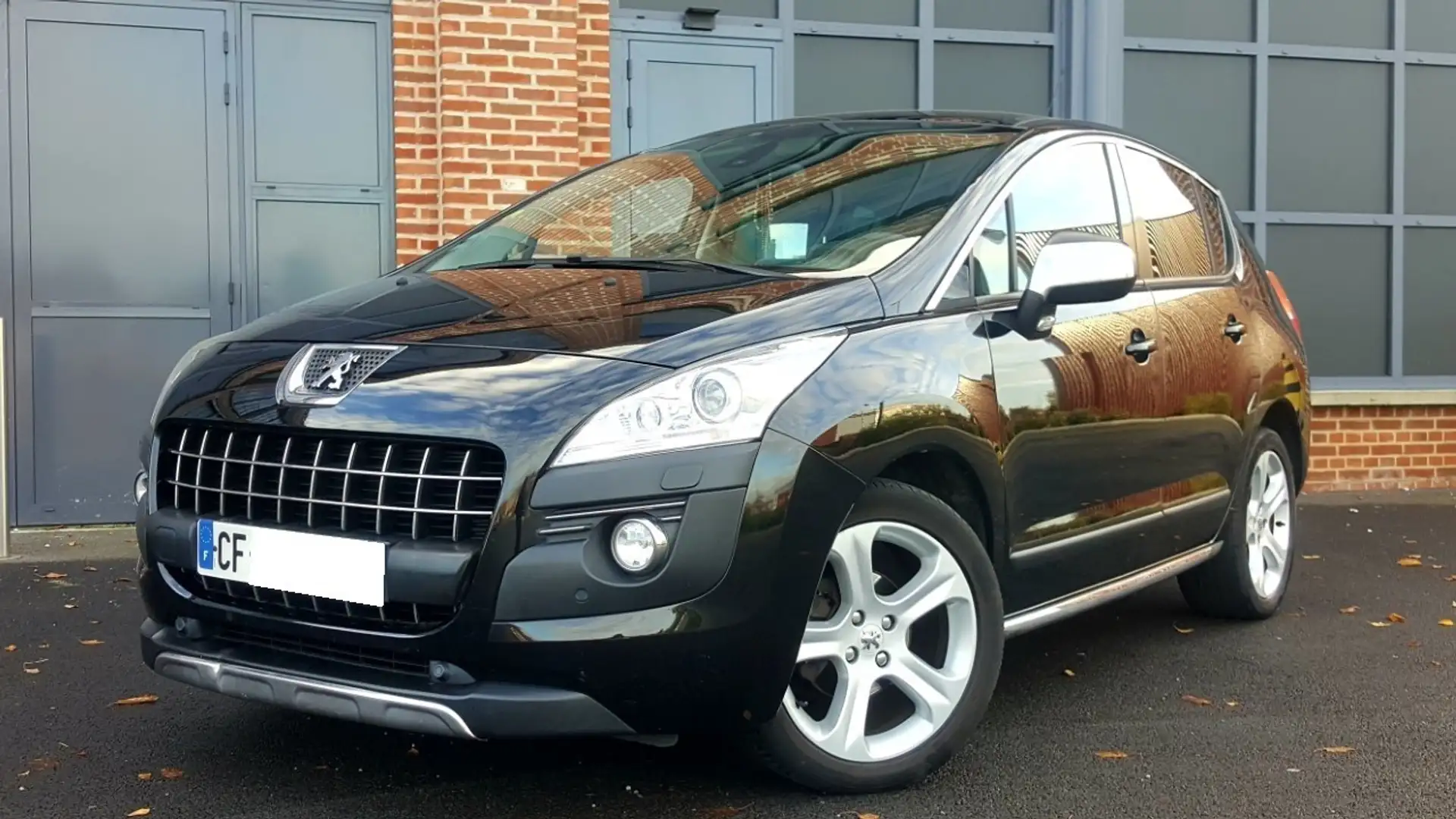 Peugeot 3008 1.6 e-HDi 112ch FAP BMP6 BLUE LION Féline - 1