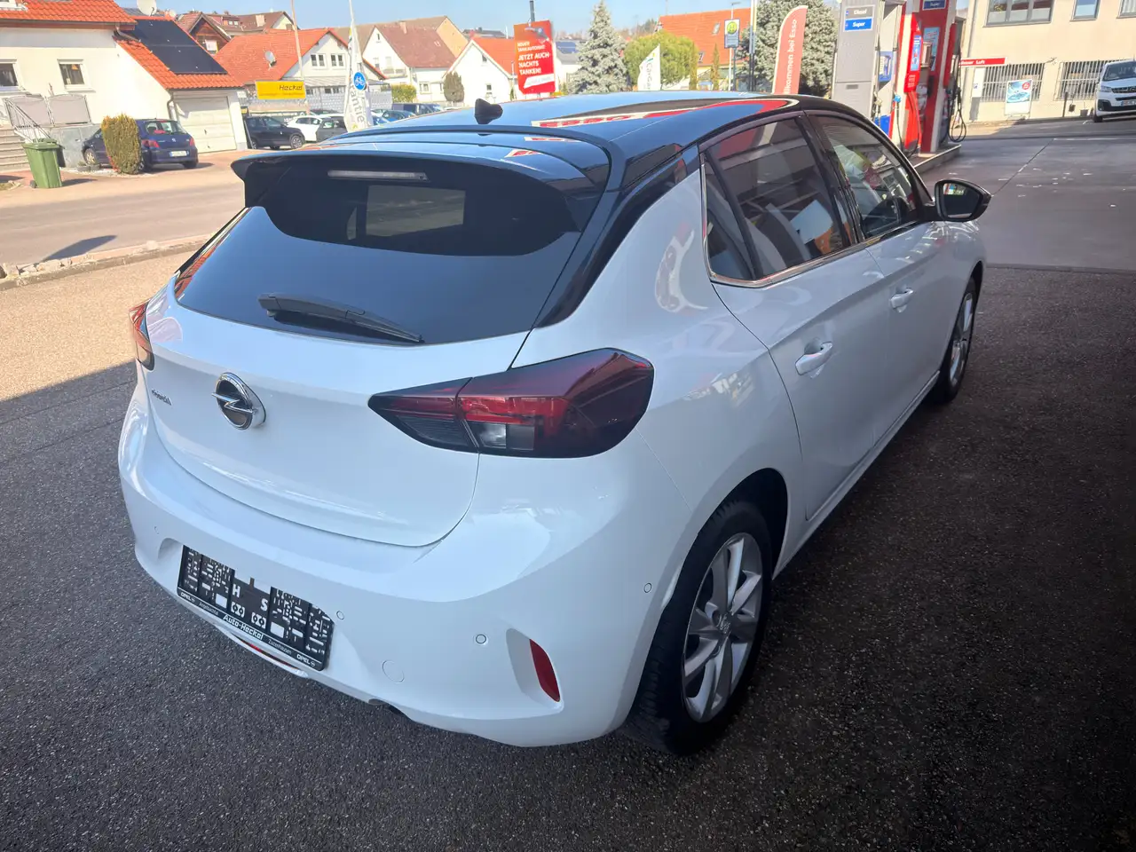 Opel Corsa F Elegance AT Navi,LED,SHZ,Kamera,PDC,Alu,Allwette 4