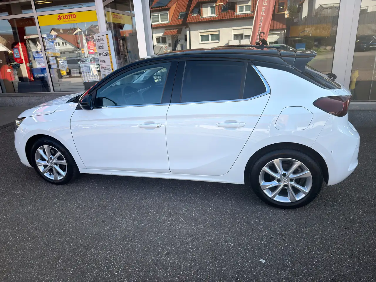Opel Corsa F Elegance AT Navi,LED,SHZ,Kamera,PDC,Alu,Allwette 7
