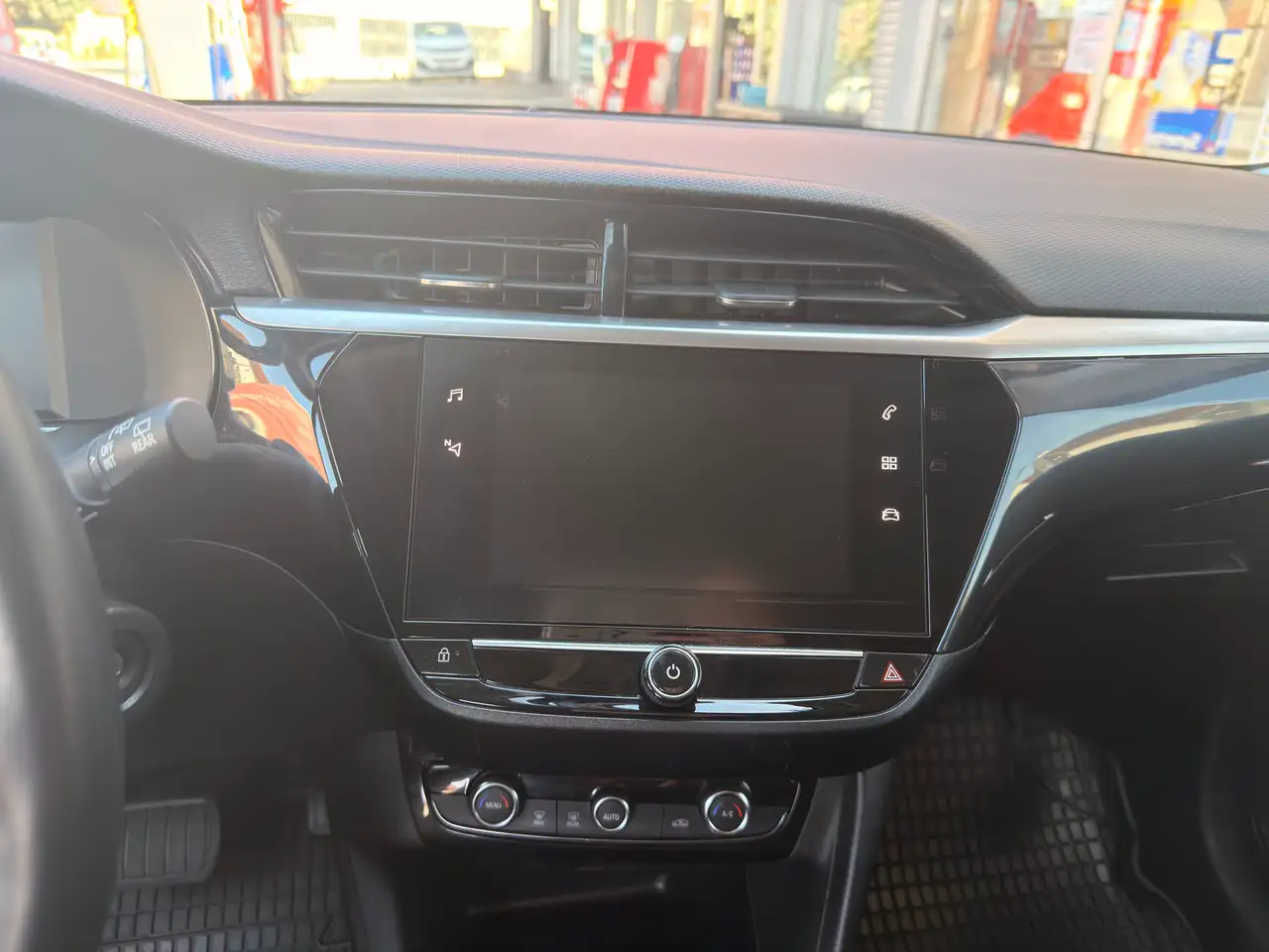 Opel Corsa F Elegance AT Navi,LED,SHZ,Kamera,PDC,Alu,Allwette 15