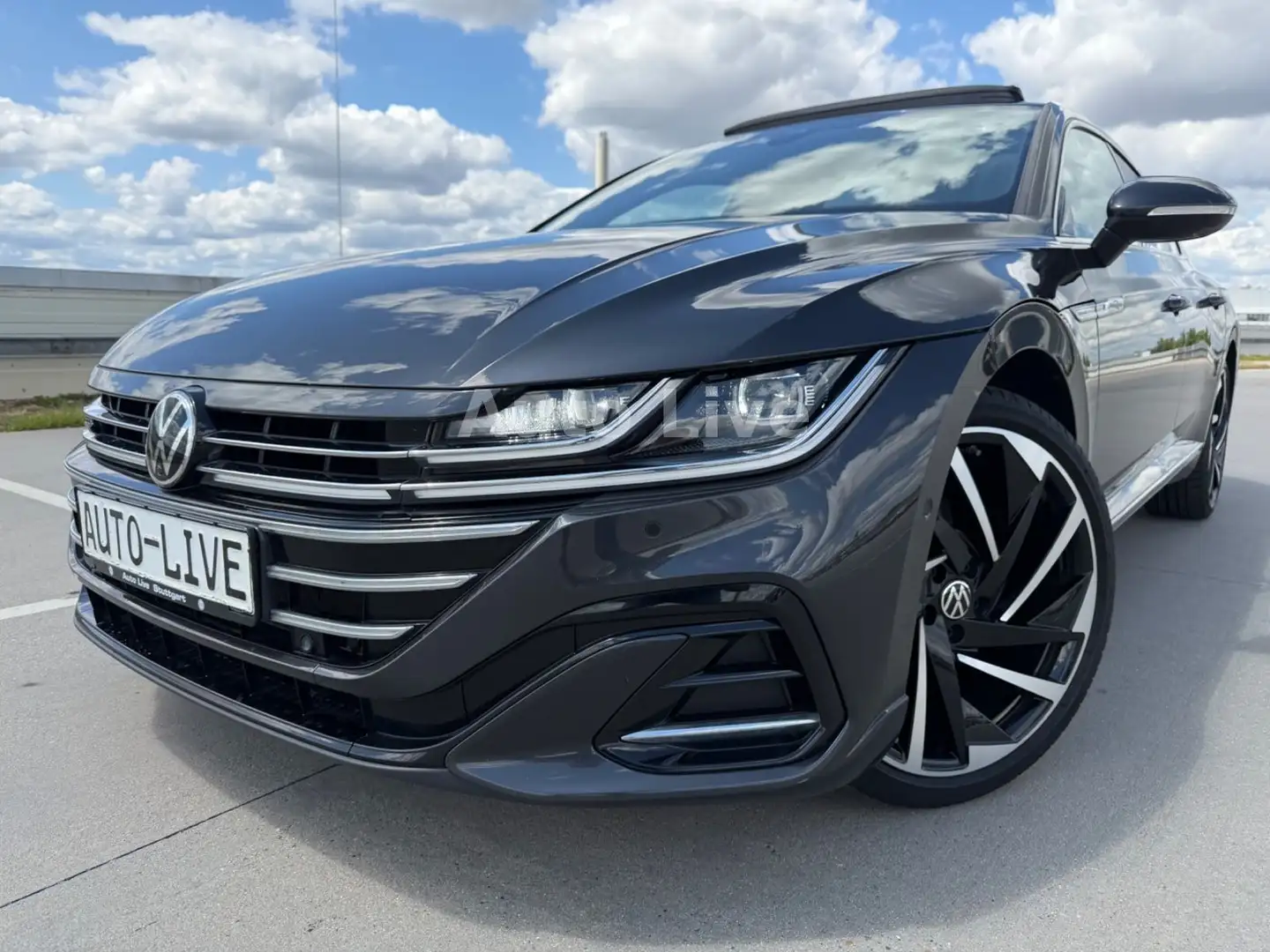 VOLKSWAGEN Arteon