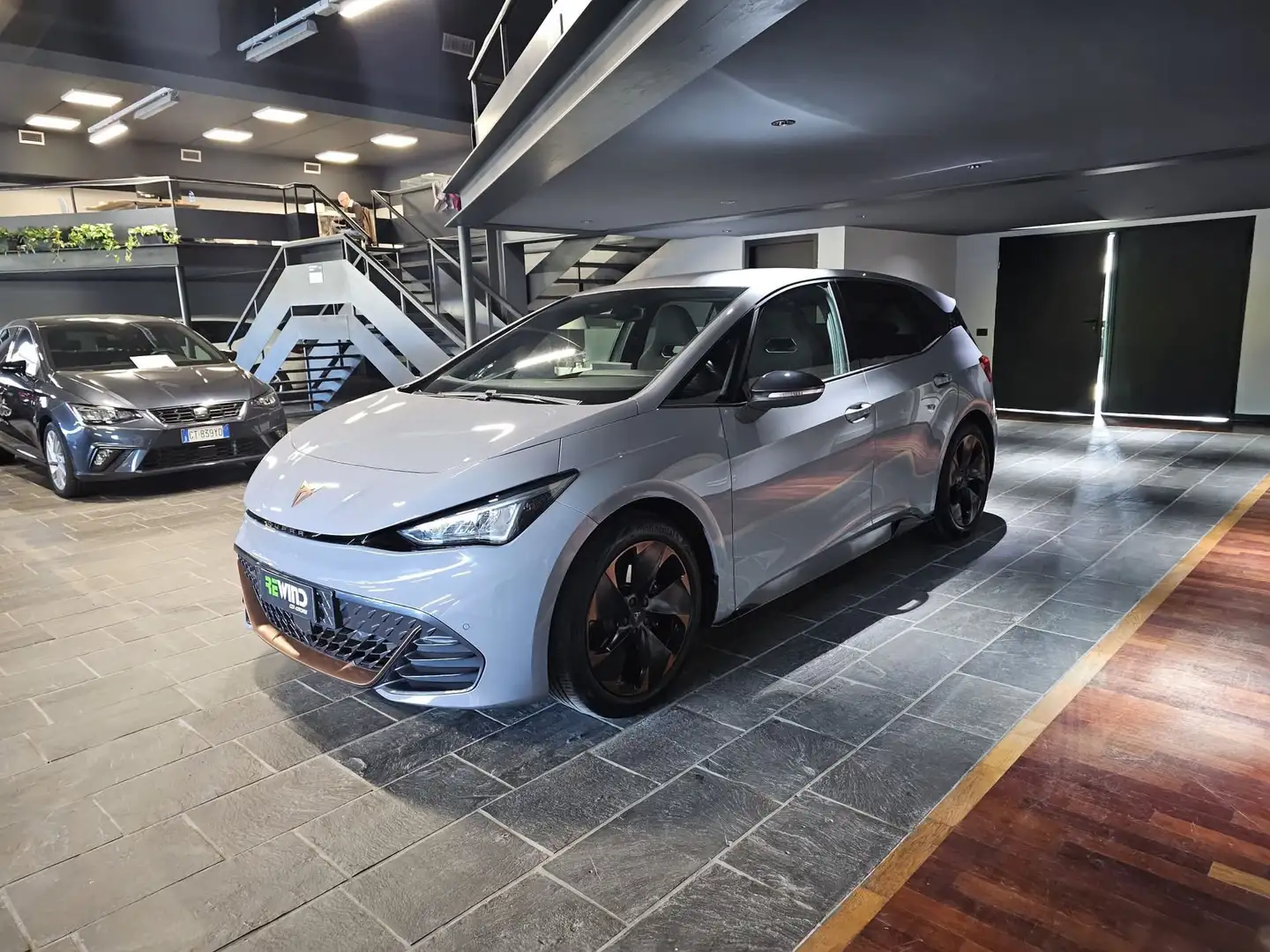 CUPRA Born Born 58kWh 204 CV Gris - 1