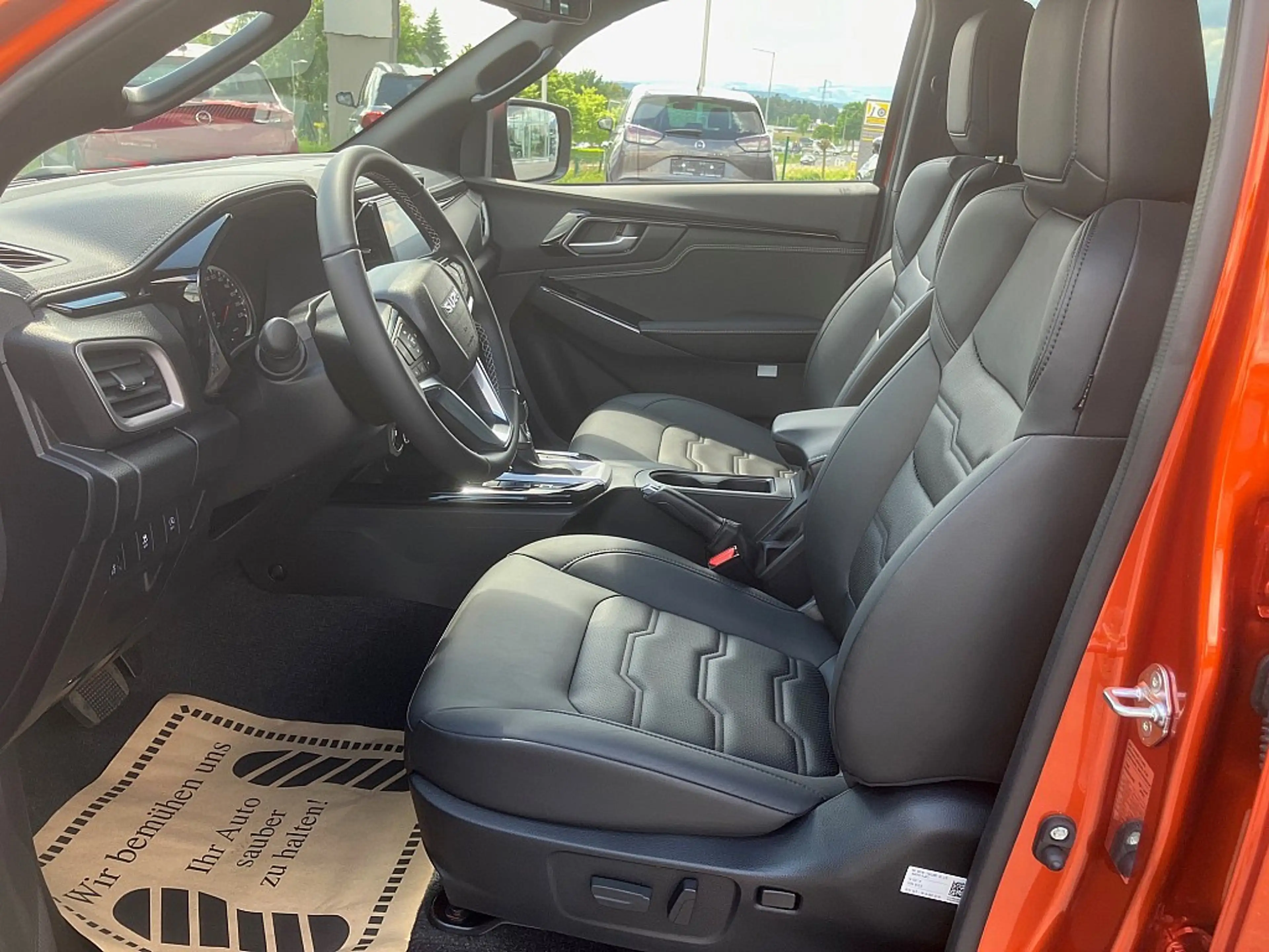 Isuzu D-Max D-MAX Double Cab 4x4 V-Cross A/T — photo 7