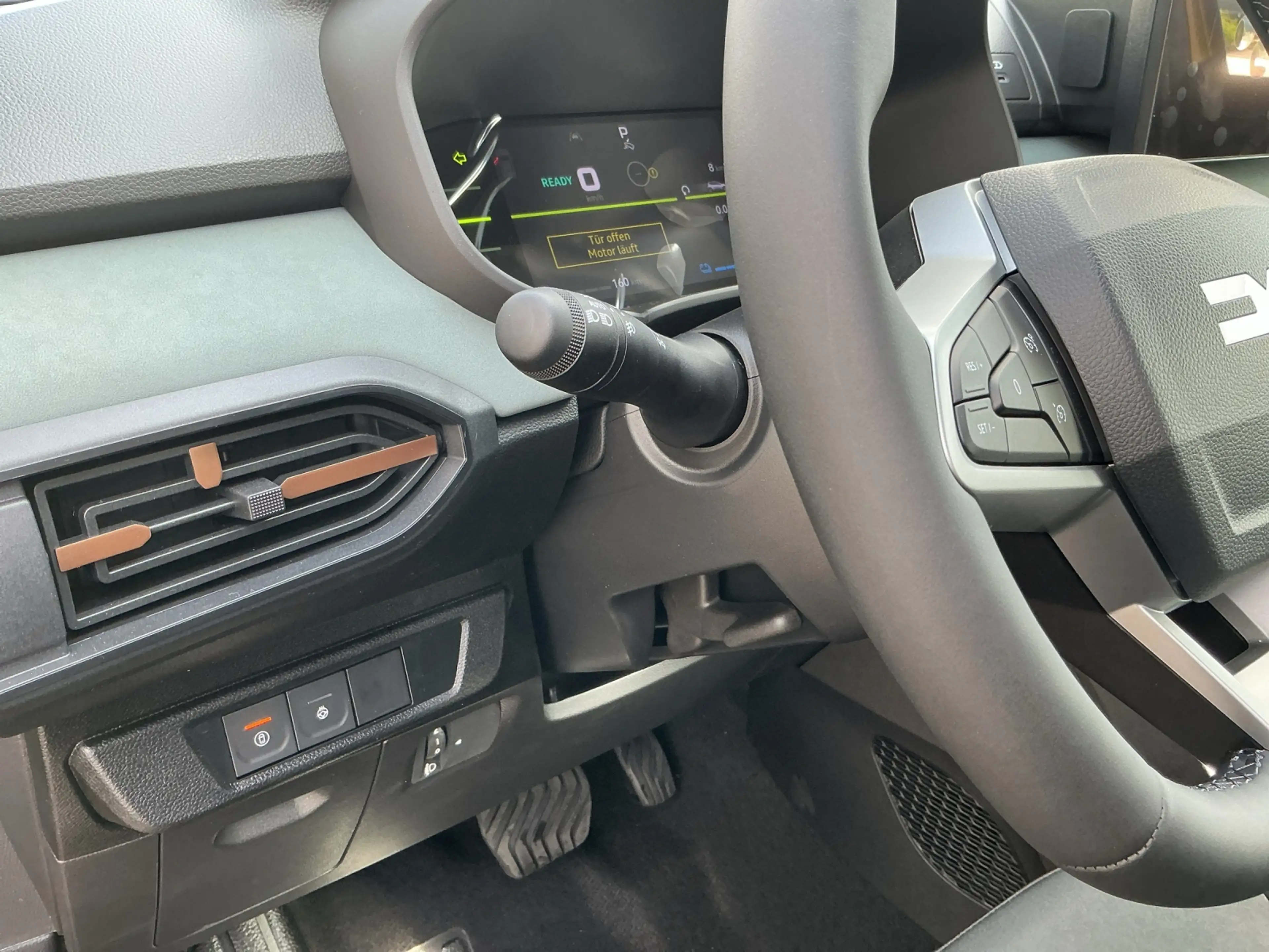 Dacia Sandero III  Stepway Extreme hybrid 155 — photo 19