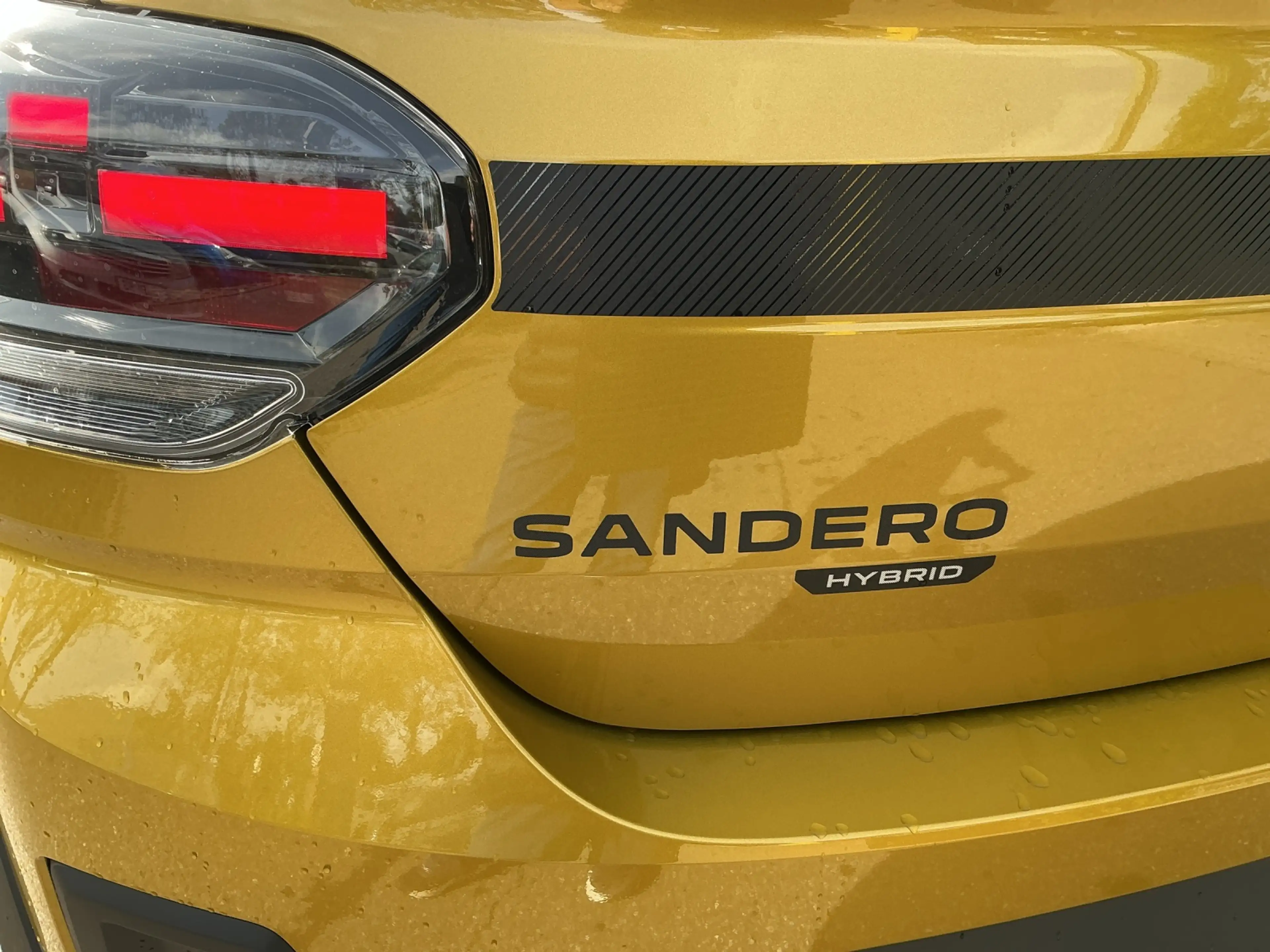Dacia Sandero III  Stepway Extreme hybrid 155 — photo 5