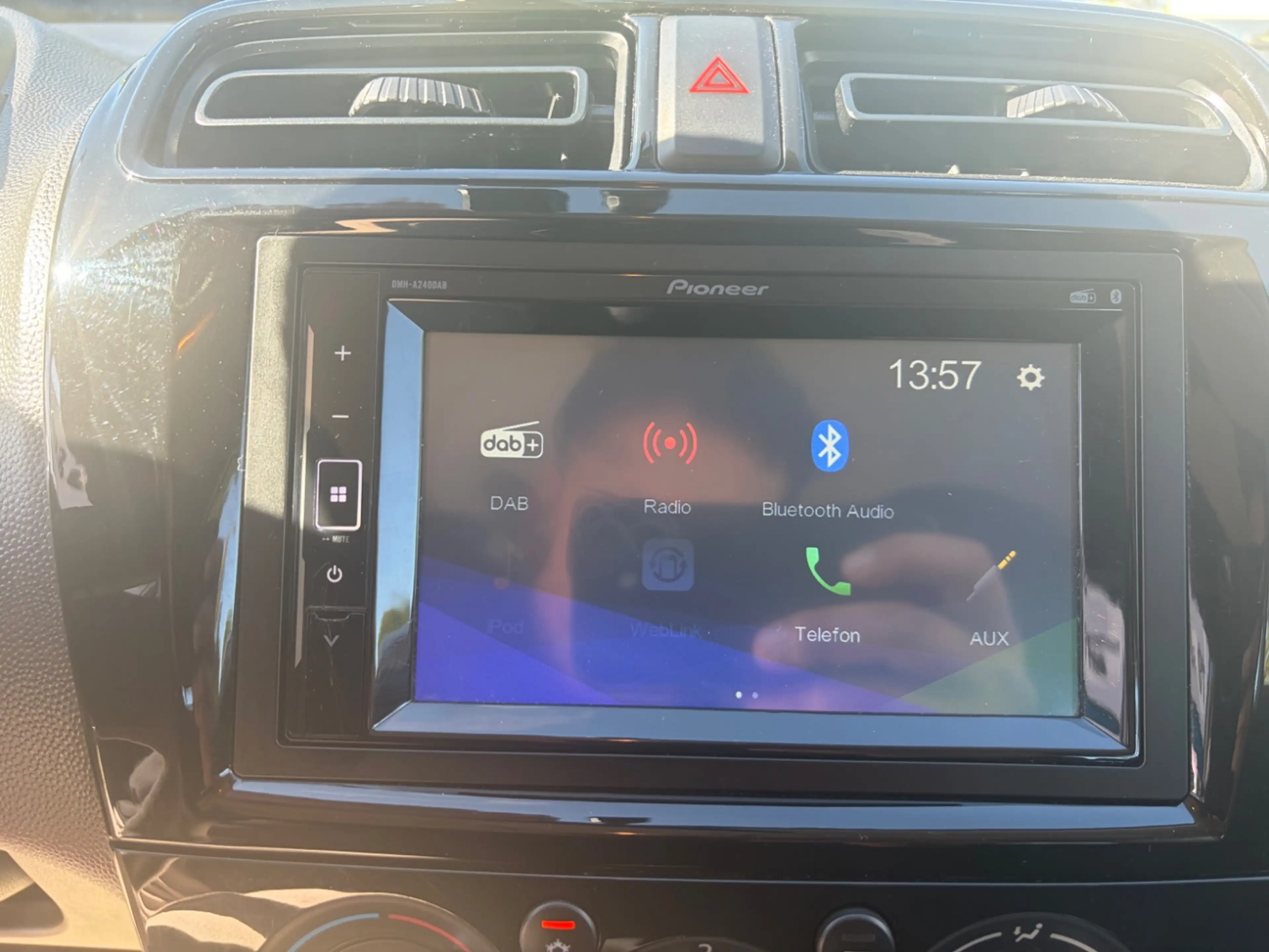 Mitsubishi Space Star 1.2 Select *KLIMAANLAGE*DAB*BLUETOOTH* — photo 11
