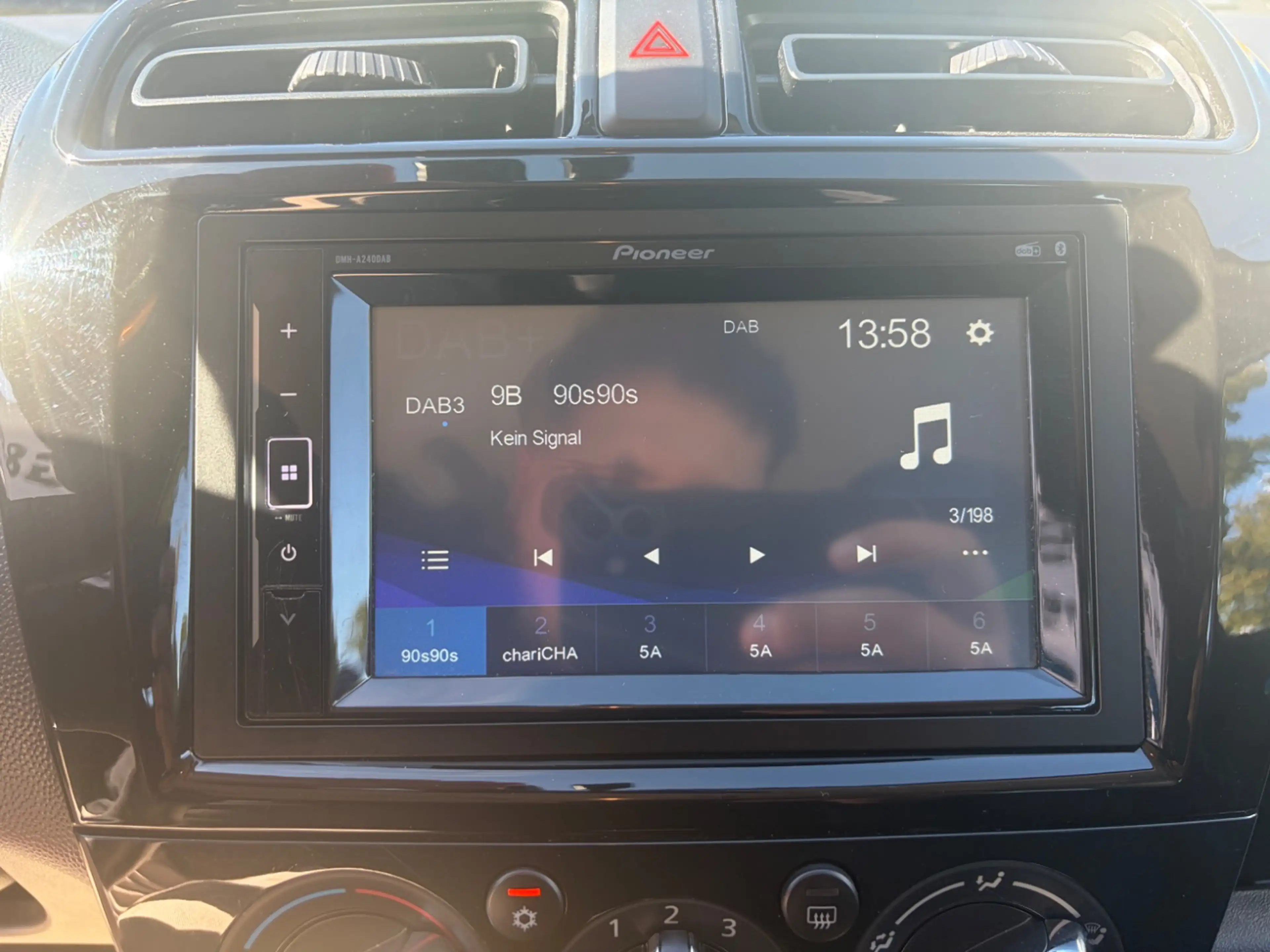 Mitsubishi Space Star 1.2 Select *KLIMAANLAGE*DAB*BLUETOOTH* — photo 12