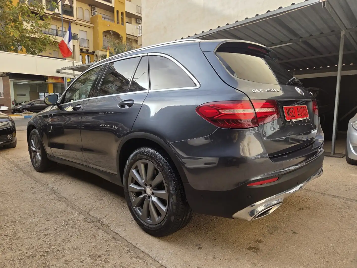 Mercedes-Benz GLC 250 250d 4Matic Aut. Grigio - 2