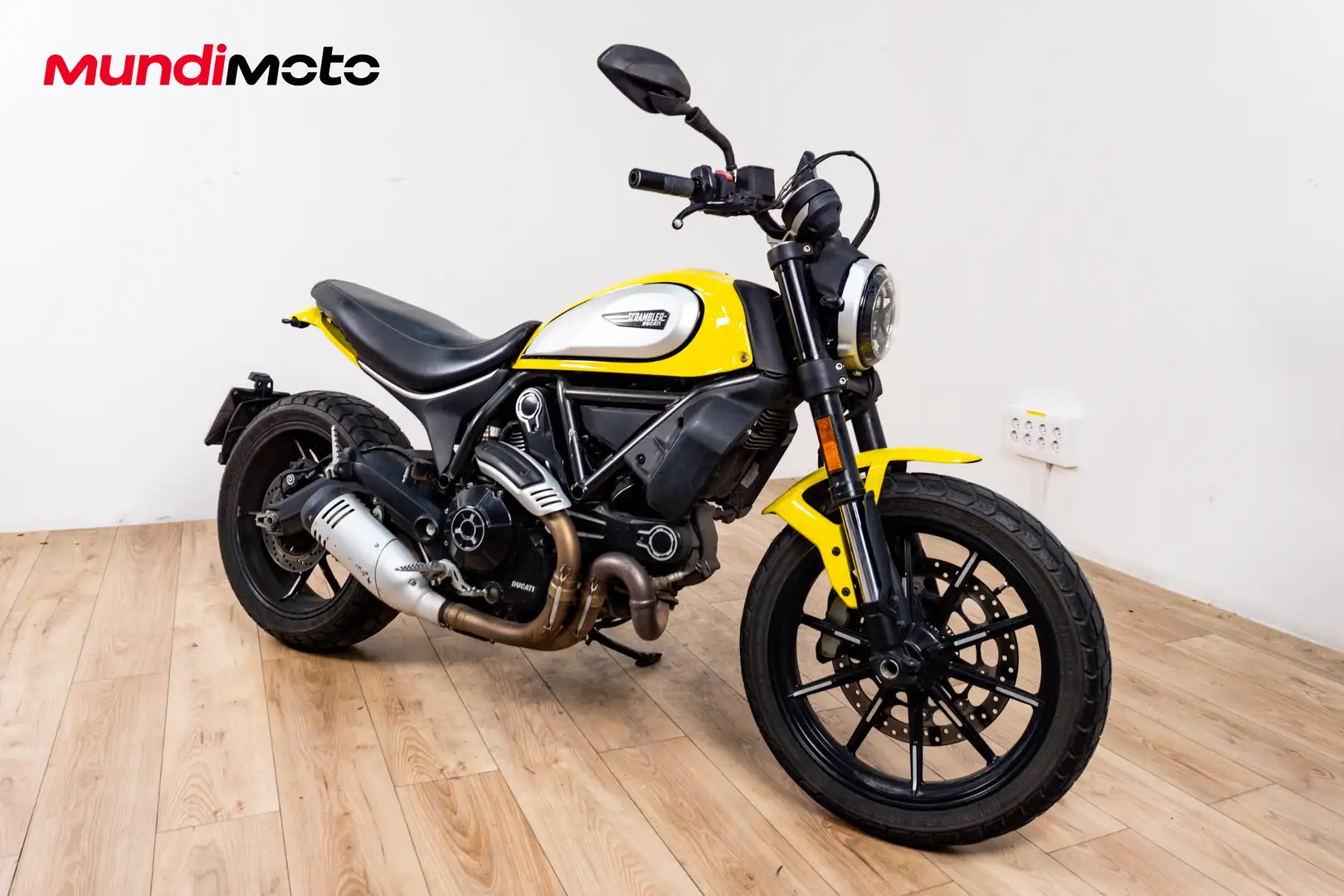 Ducati Scrambler - 2