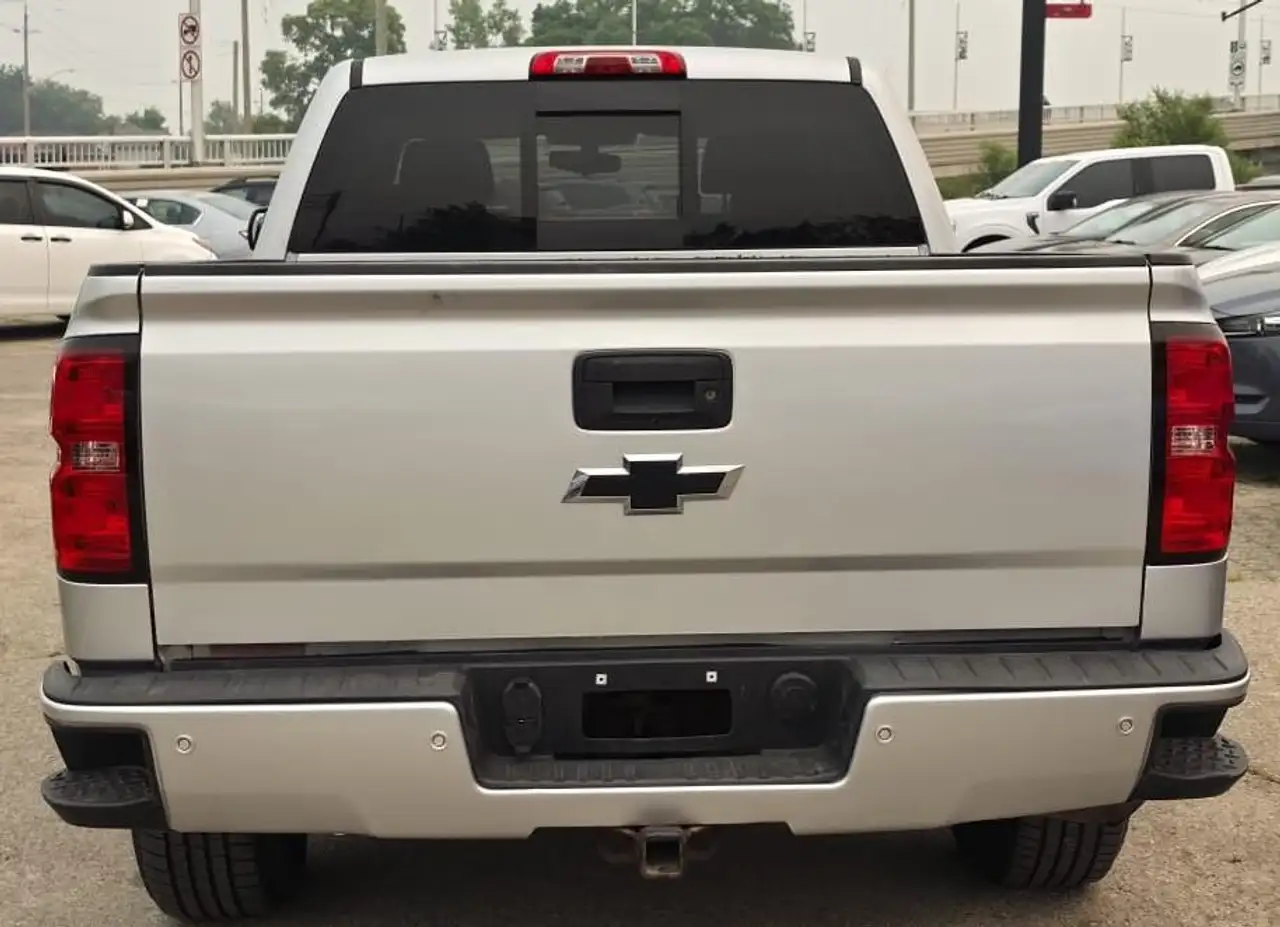 Chevrolet Silverado 1500 снимка Chevrolet Silverado 1500