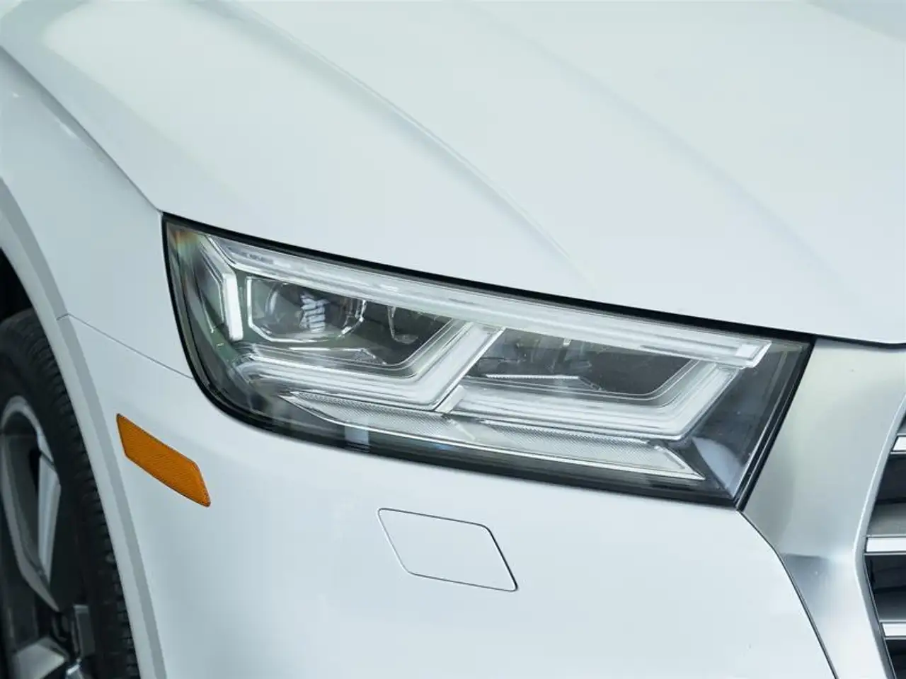 Audi Q5 photo Audi Q5