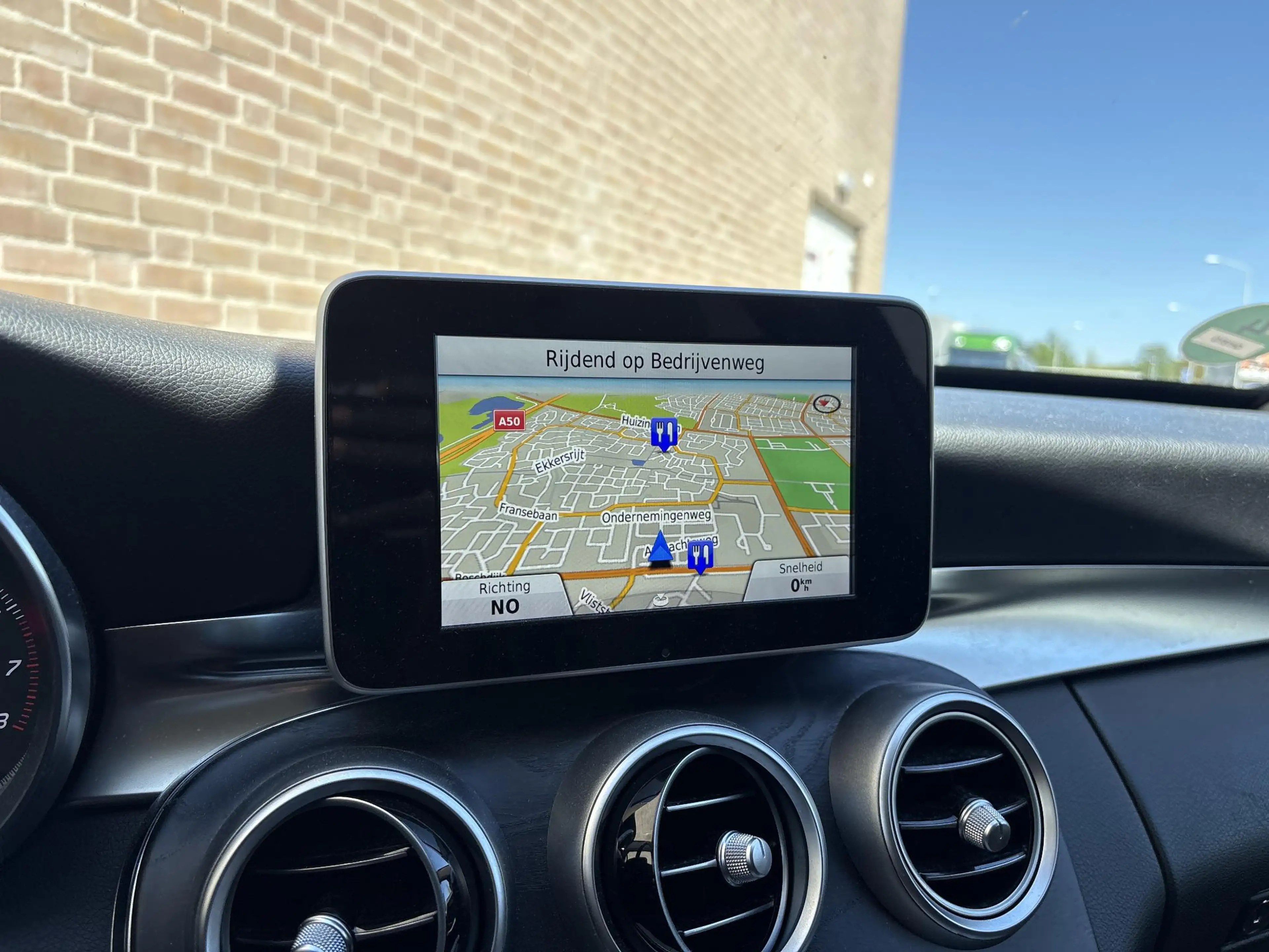 Mercedes-Benz C 350 Estate e Lease Edition — photo 12