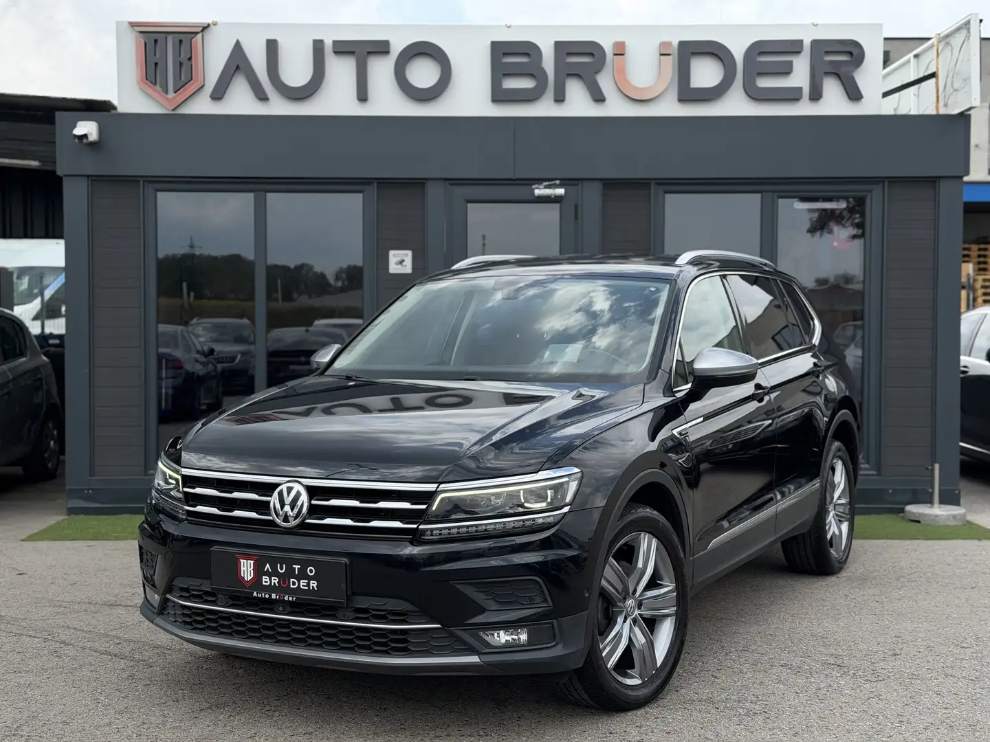 Volkswagen Tiguan Allspace Highline 4Motion Allspace Highline DSG 7 Sitzer Schwarz - 1