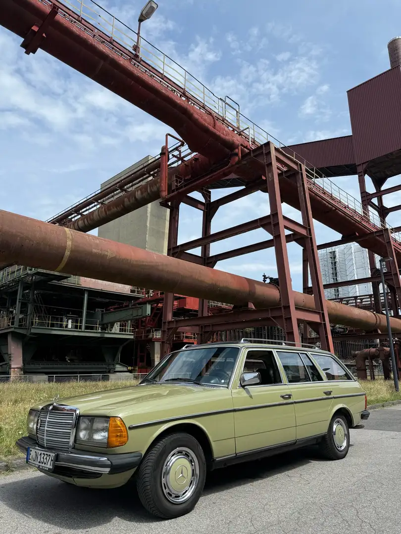 Mercedes-Benz 240 TD | 5 Gang Schaltgetriebe|Tempomat|Schiebedach Vert - 1