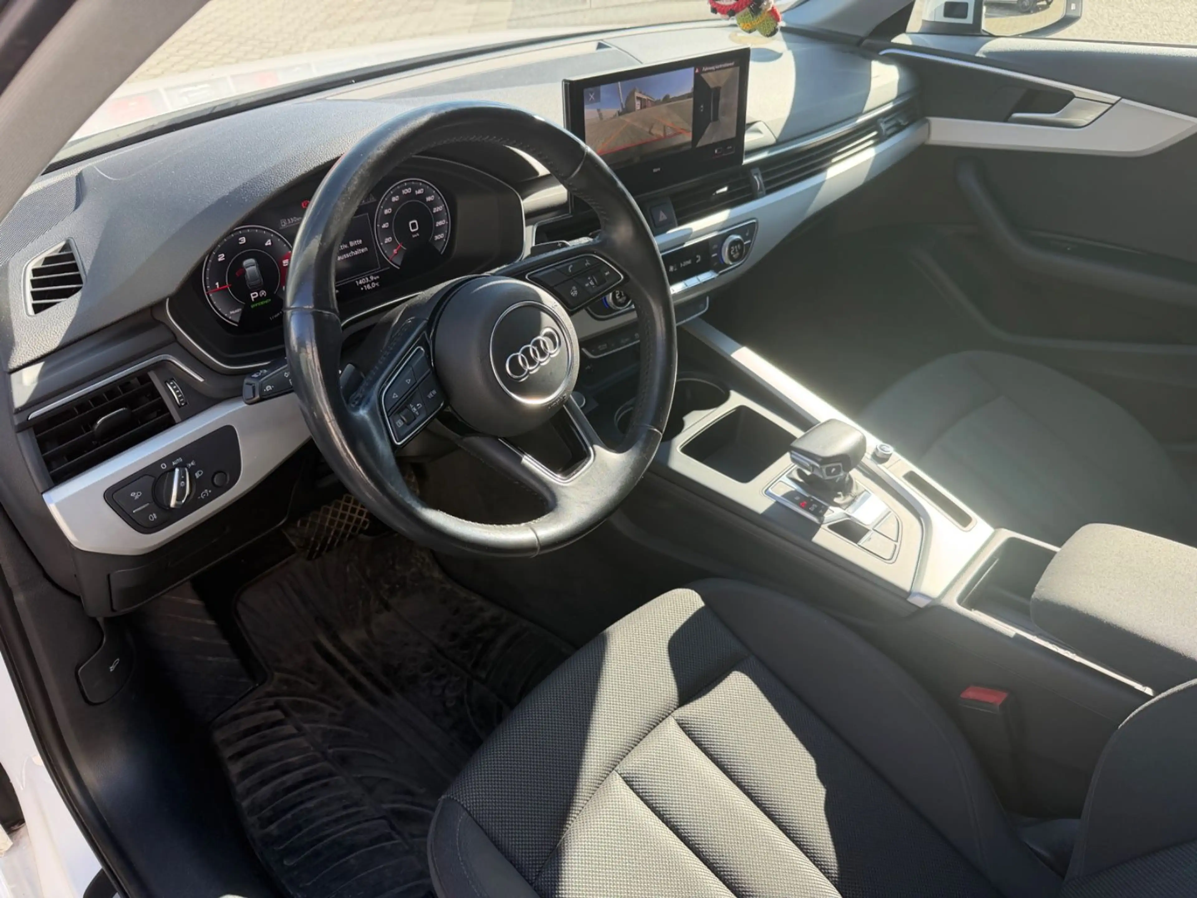 Audi A4 Avant 35 TDI advanced°Aut.°AHK°LED°NAVI° — photo 15