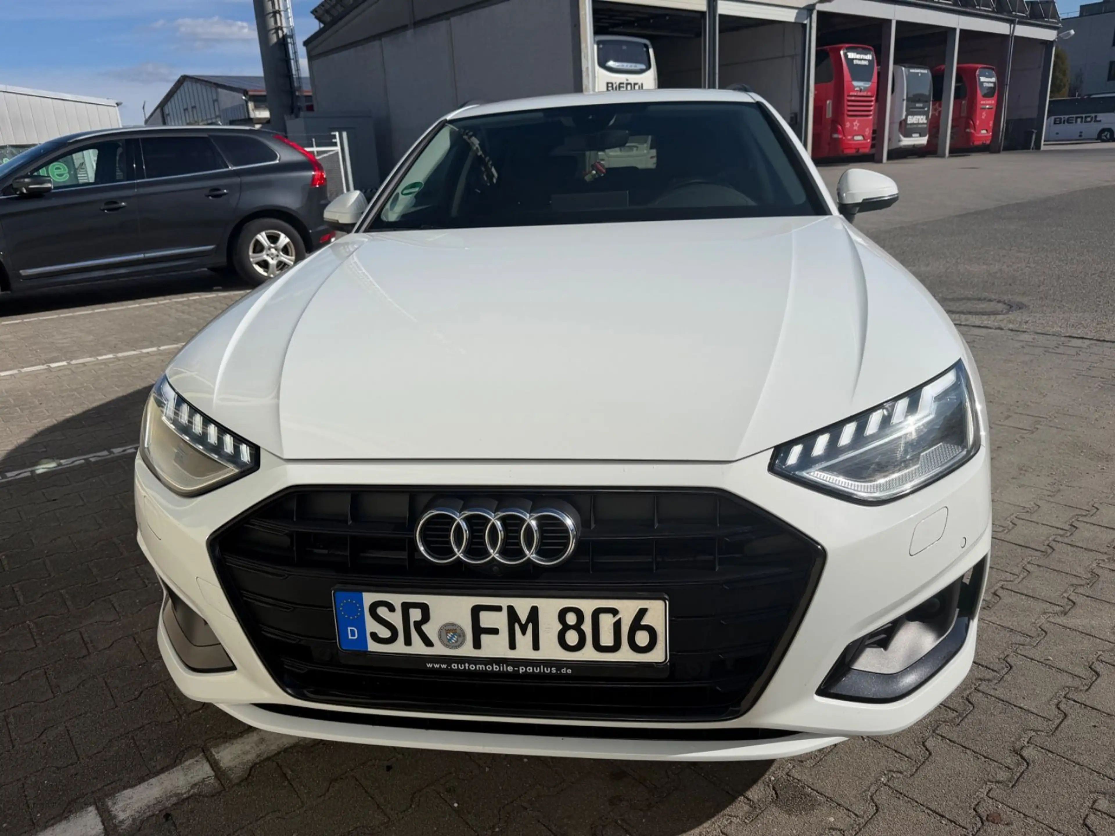 Audi A4 Avant 35 TDI advanced°Aut.°AHK°LED°NAVI° — photo 10