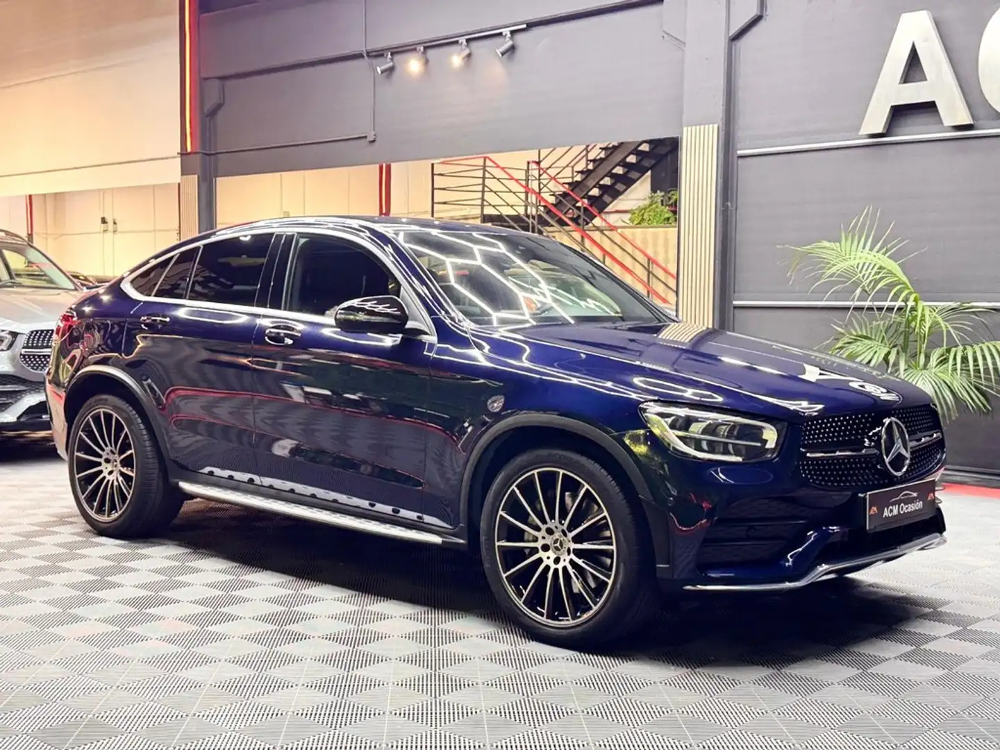 Mercedes-Benz GLC 200 Coupé 200d 4Matic 9G-Tronic Bleu - 2