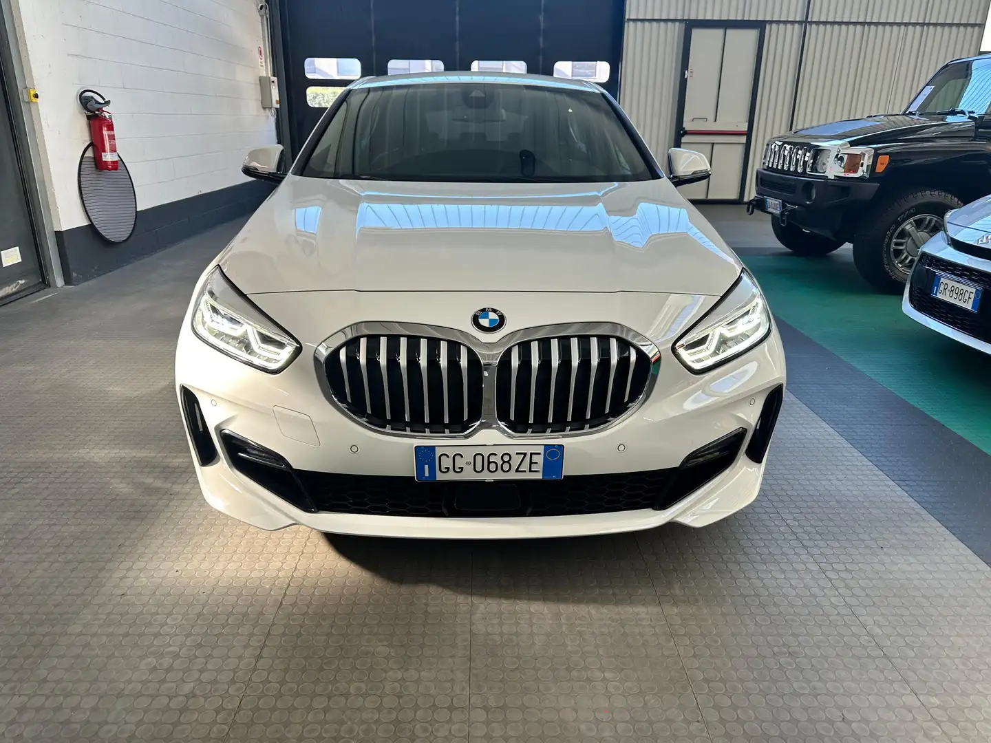 BMW 120 Serie 1 F40 120d xdrive Msport auto Bianco - 2