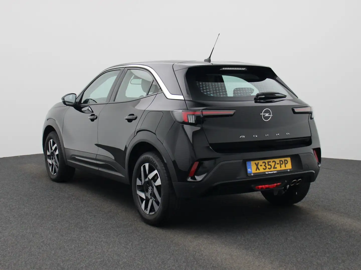 Opel Mokka 1.2 Turbo Edition | 130 Pk | Automaat | Carplay | Noir - 2