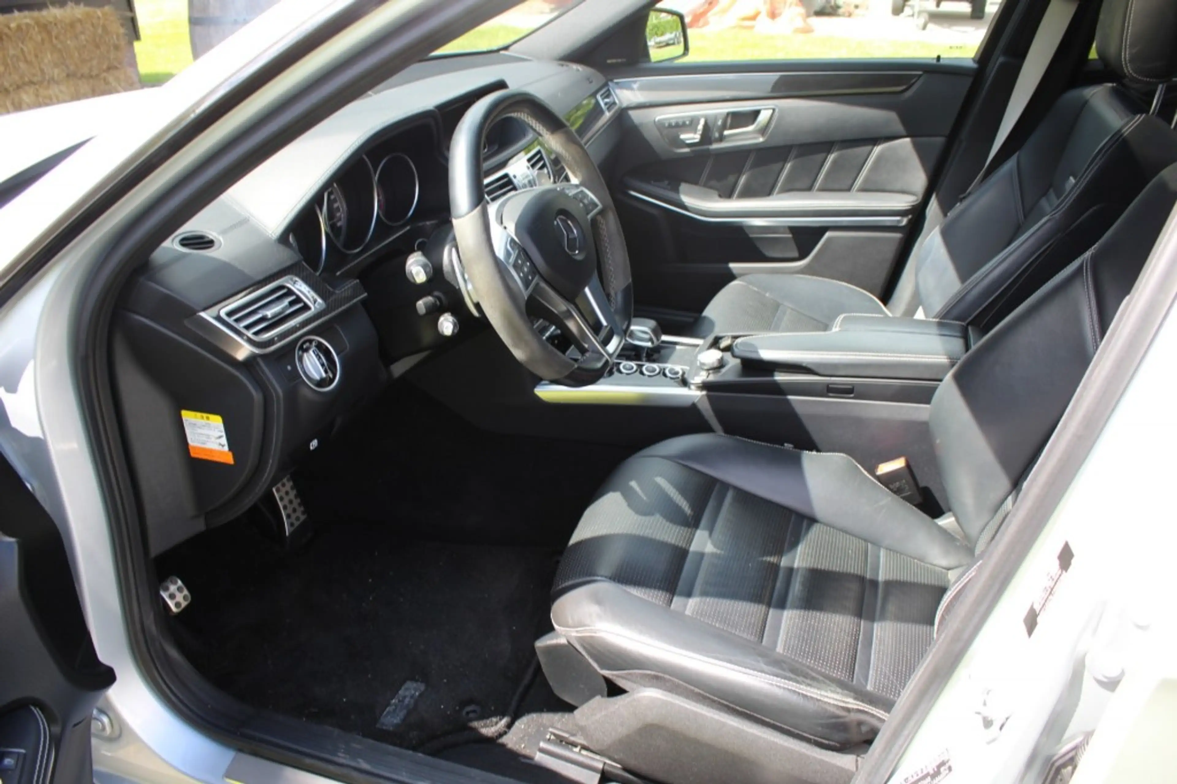 Mercedes-Benz E 63 AMG - — photo 8