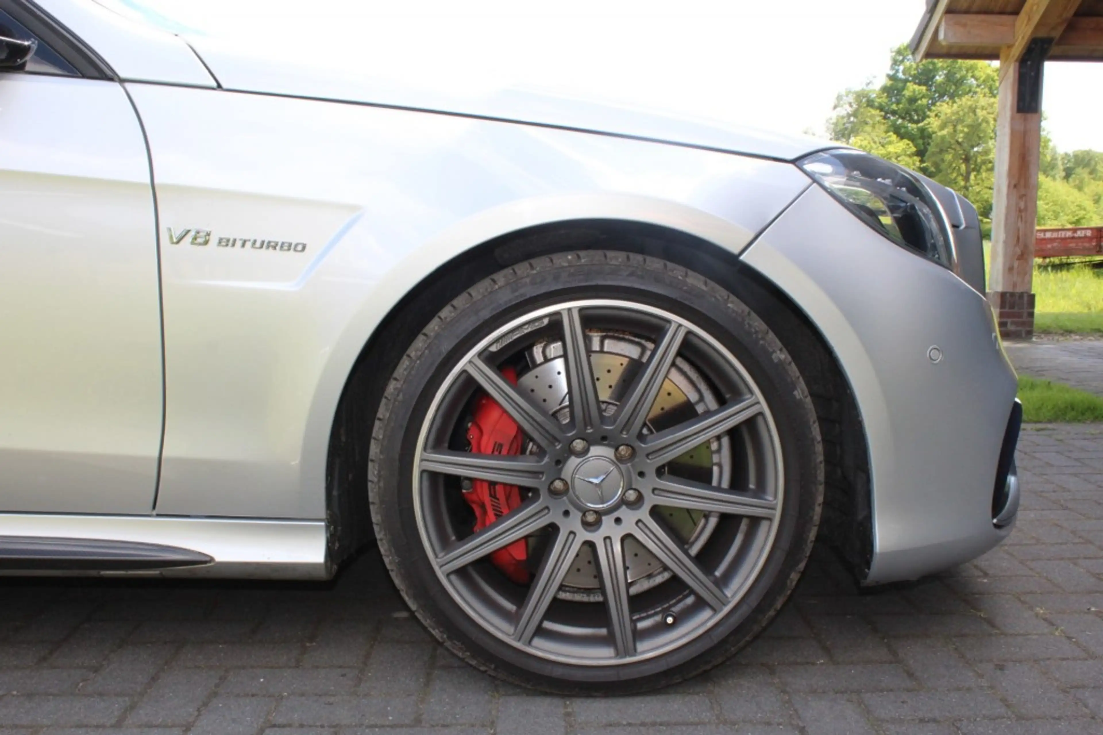 Mercedes-Benz E 63 AMG - — photo 6