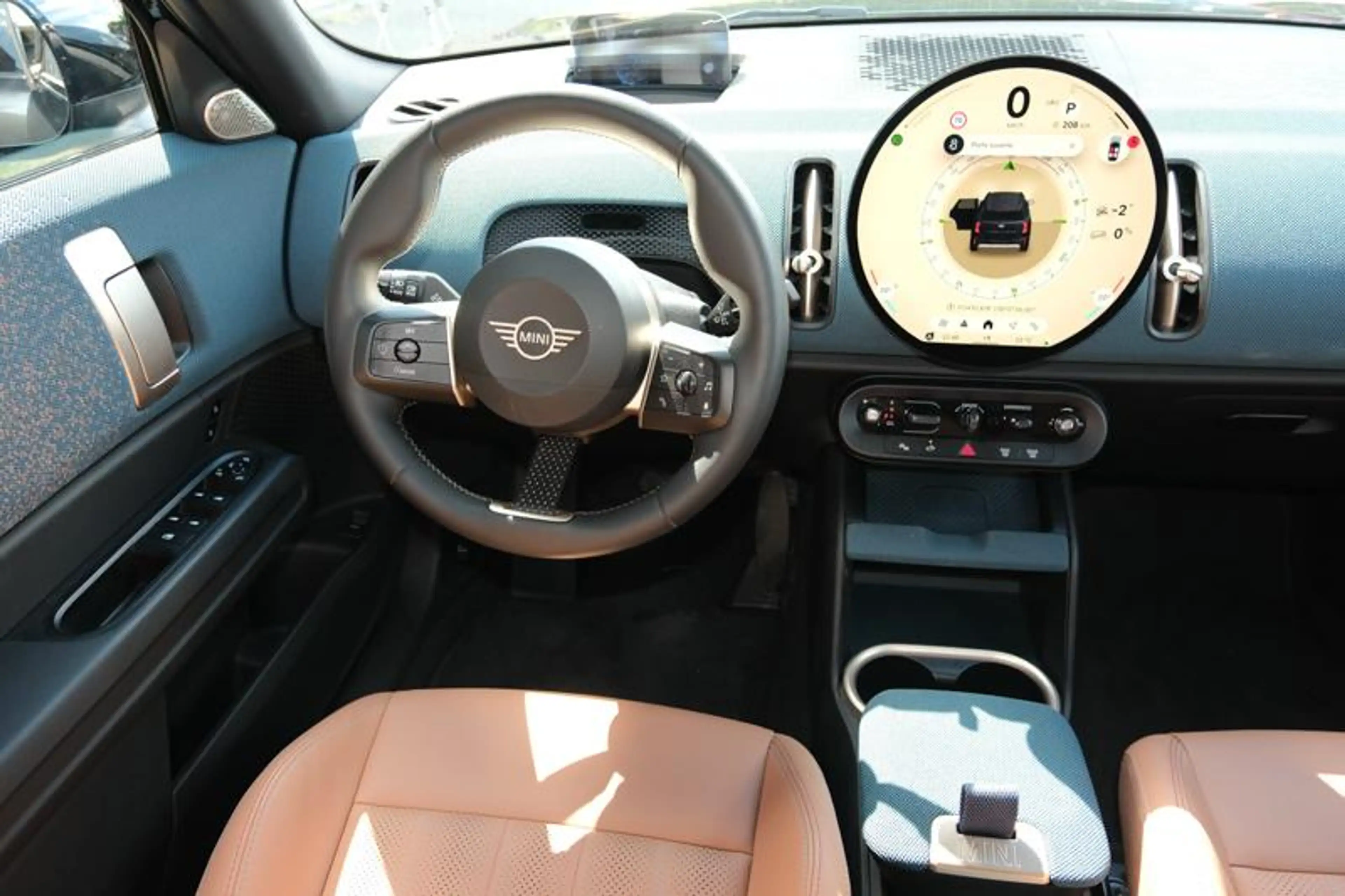 MINI Countryman C Favoured Trim Pack XL — photo 9