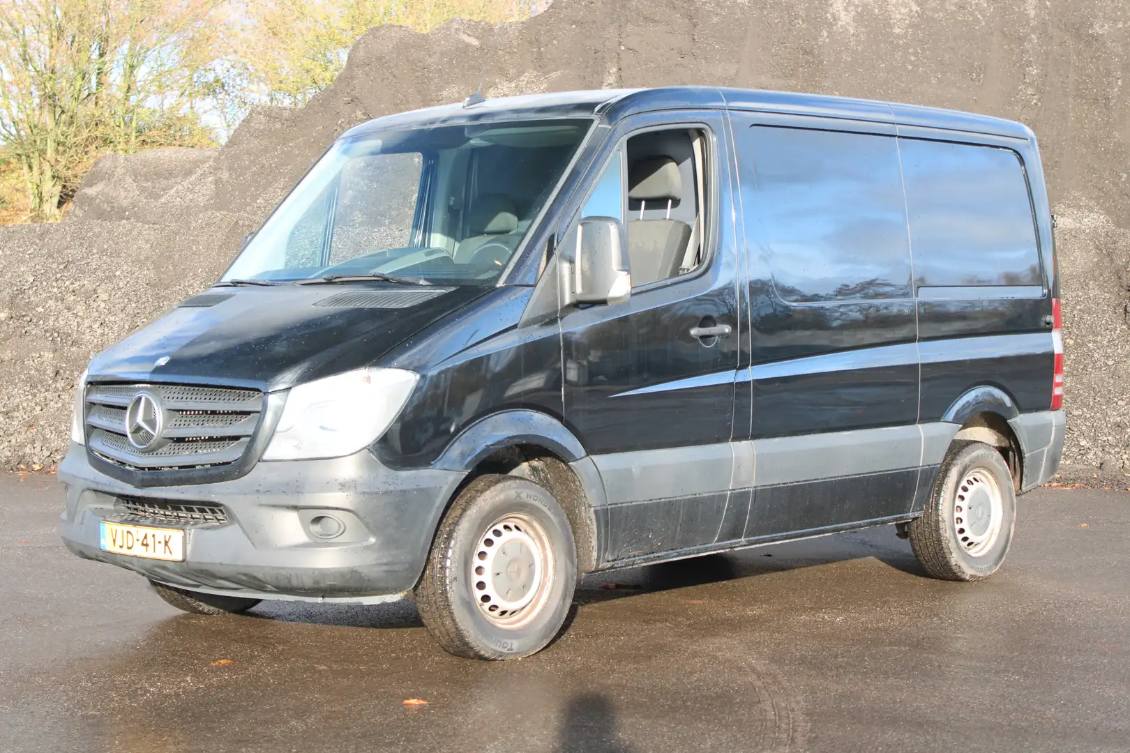 Mercedes-Benz Sprinter 213 2.2 CDI 325 Zwart - 1