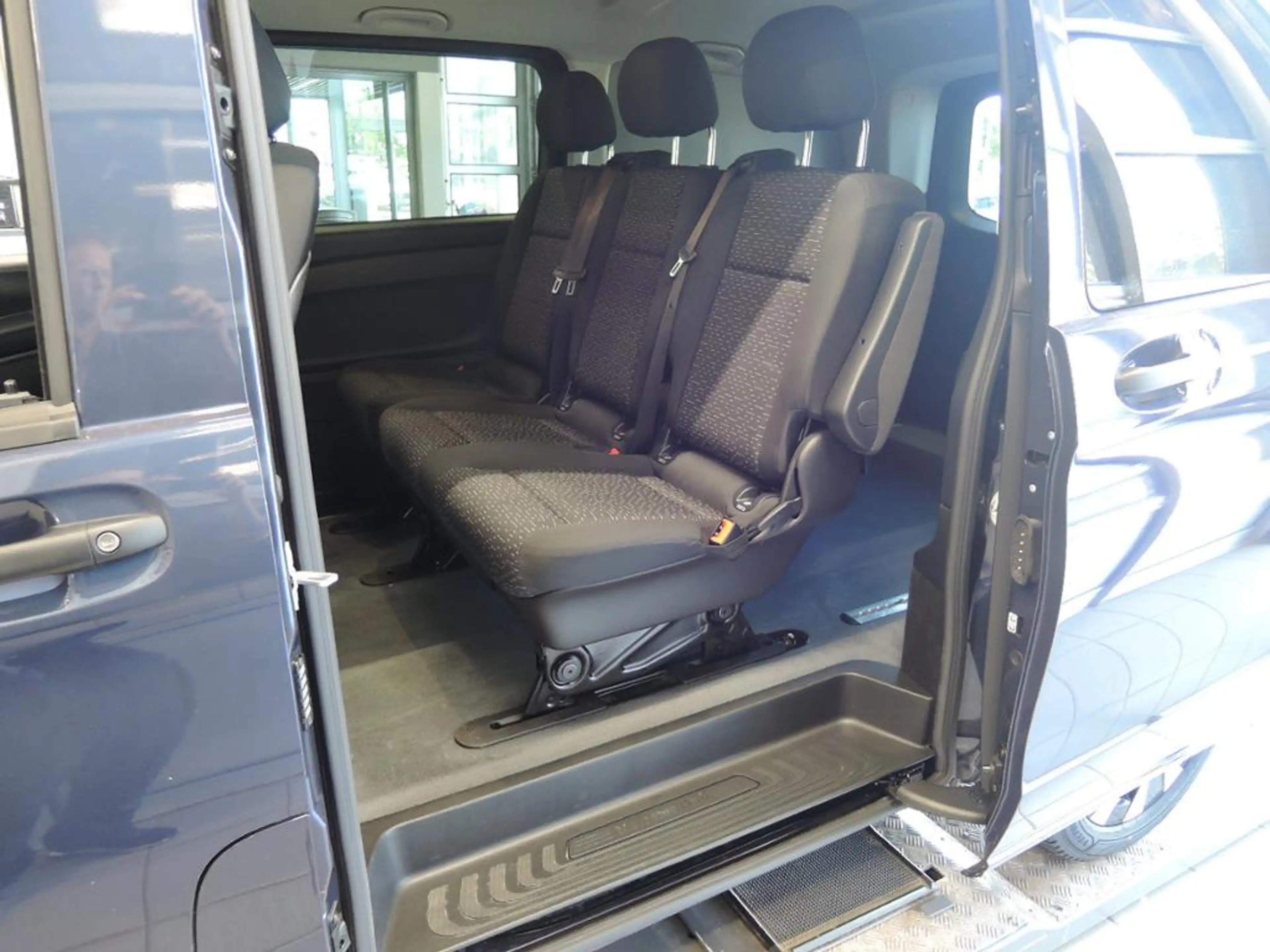 Mercedes-Benz Vito 119 CDI 4x4 Mixto  Multibeam-LED*360° — photo 5
