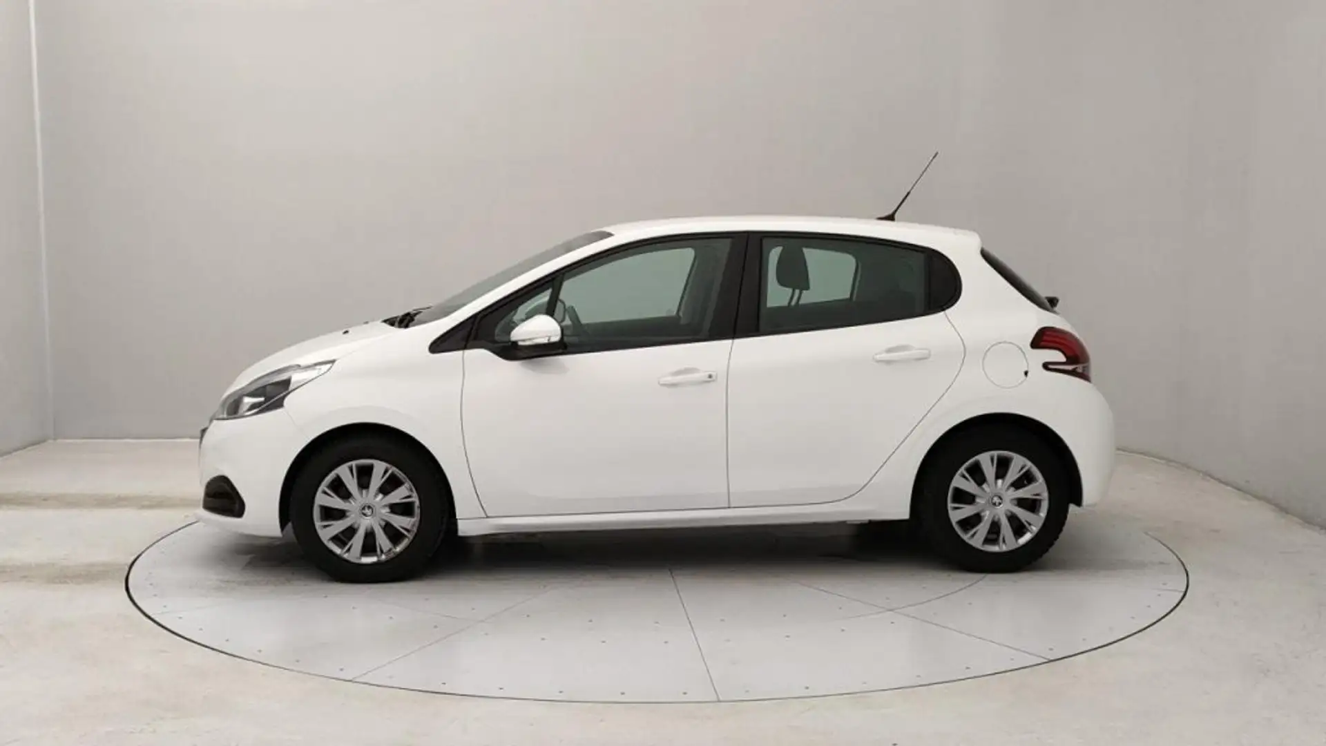 Peugeot 208 1.2 puretech Active s&s 82cv 5p neopatentati Blanc - 2