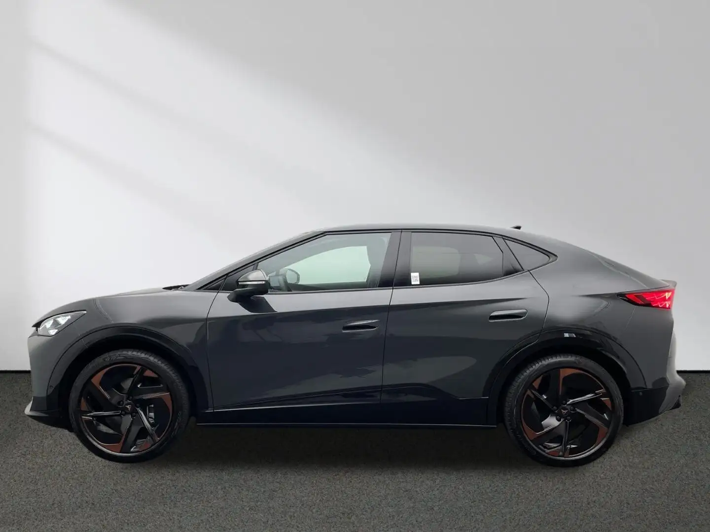 CUPRA Tavascan Endurance Adrenalin-Paket Digi-Cockpit Grau - 2