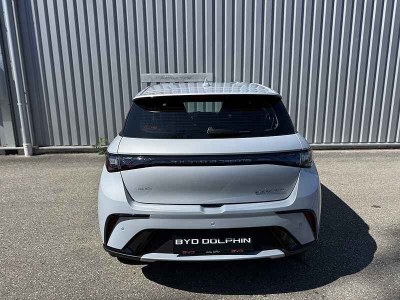 BYD Dolphin 60,4 kWh Comfort Österreich Paket — photo 4