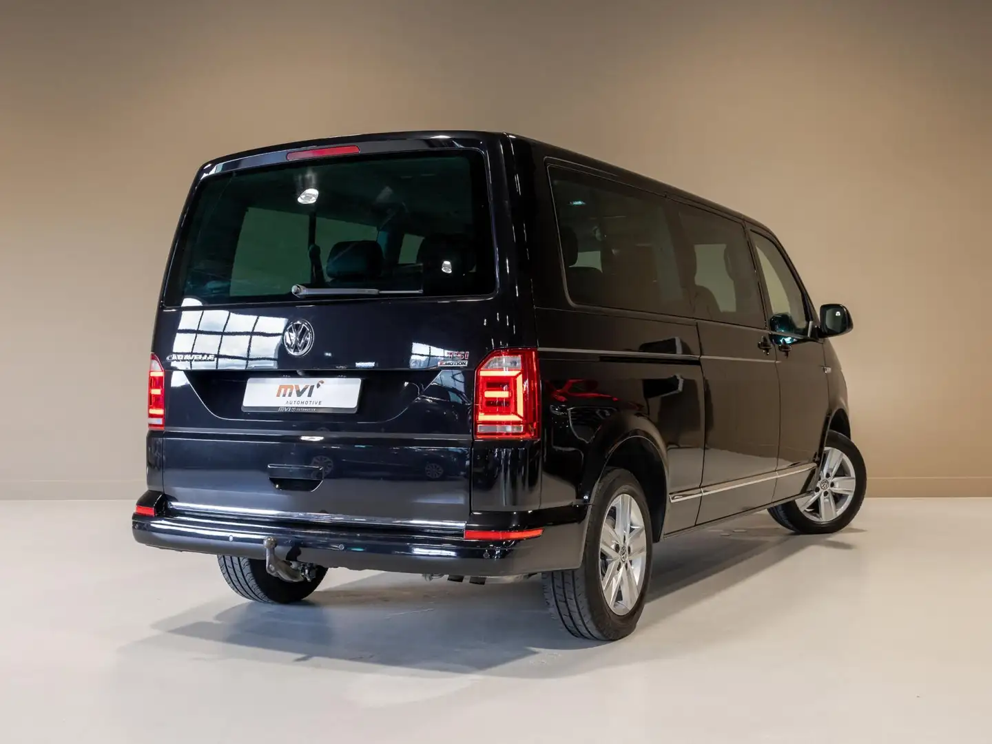 Volkswagen 2.0 TSI L2H3 4Motion Caravelle Highline 8 persoons Чорний - 2