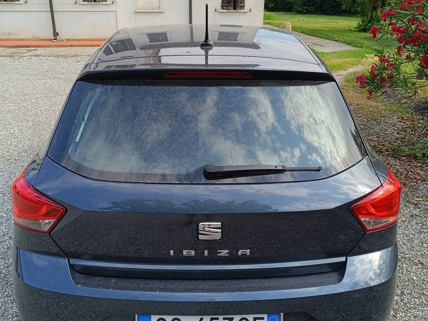 SEAT Ibiza 1.0 ecotsi Business 95cv Nero - 2